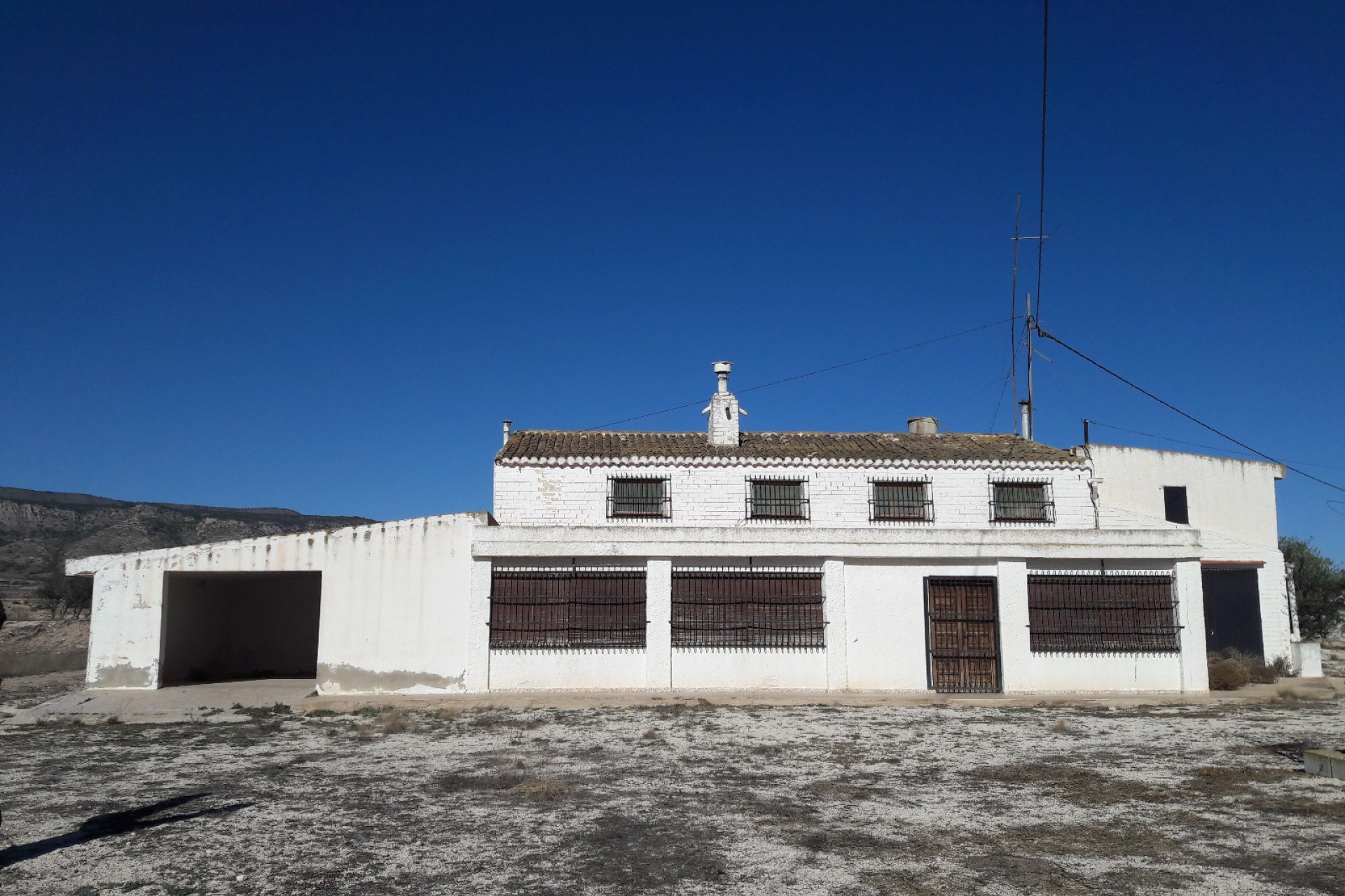 Revente - Maison de campagne -
Torre Del Rico - Inland
