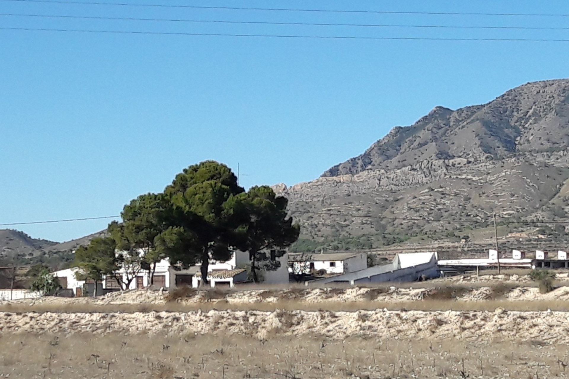 Revente - Maison de campagne -
Torre Del Rico - Inland