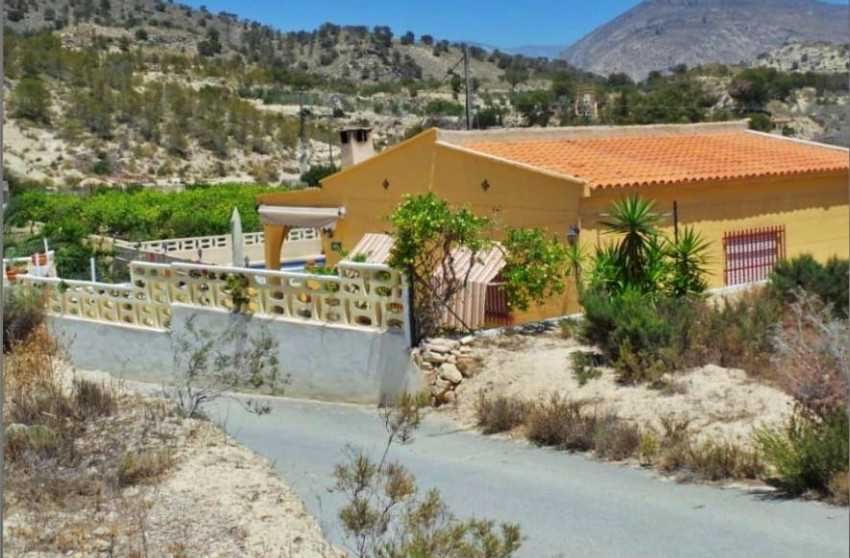 Revente - Maison de campagne -
Villajoyosa