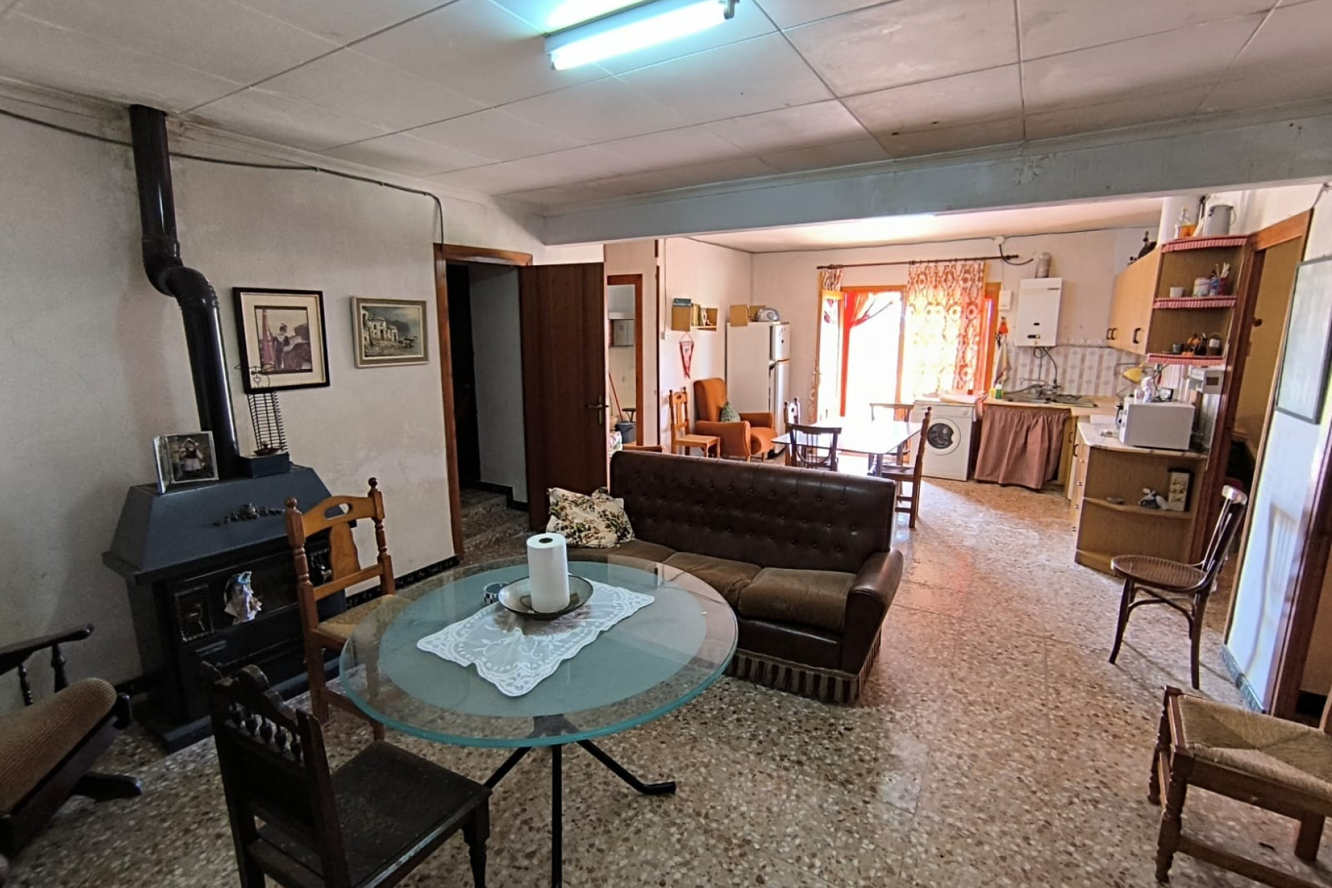Revente - Maison de campagne -
Yecla - Inland