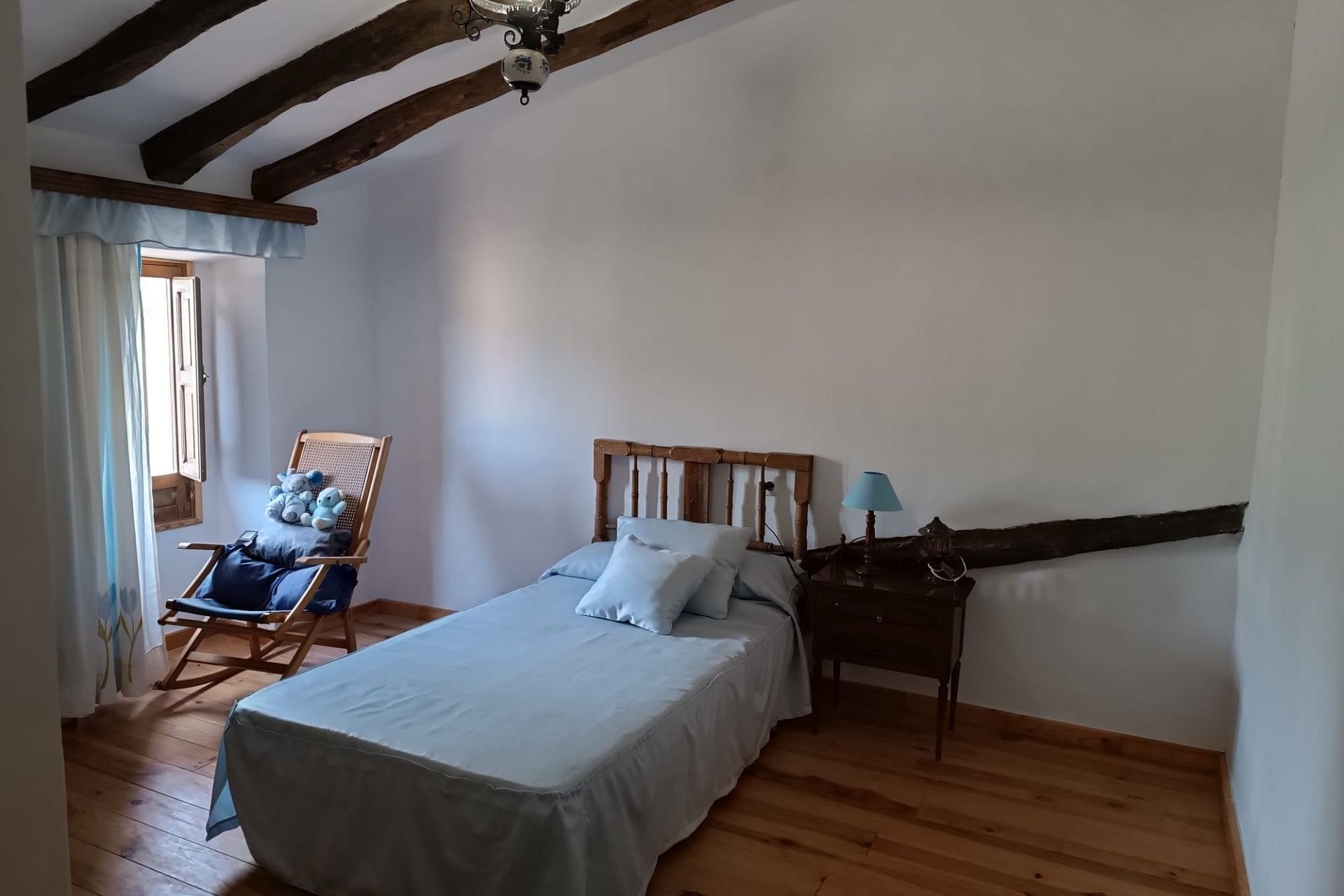 Revente - Maison de campagne -
Yecla