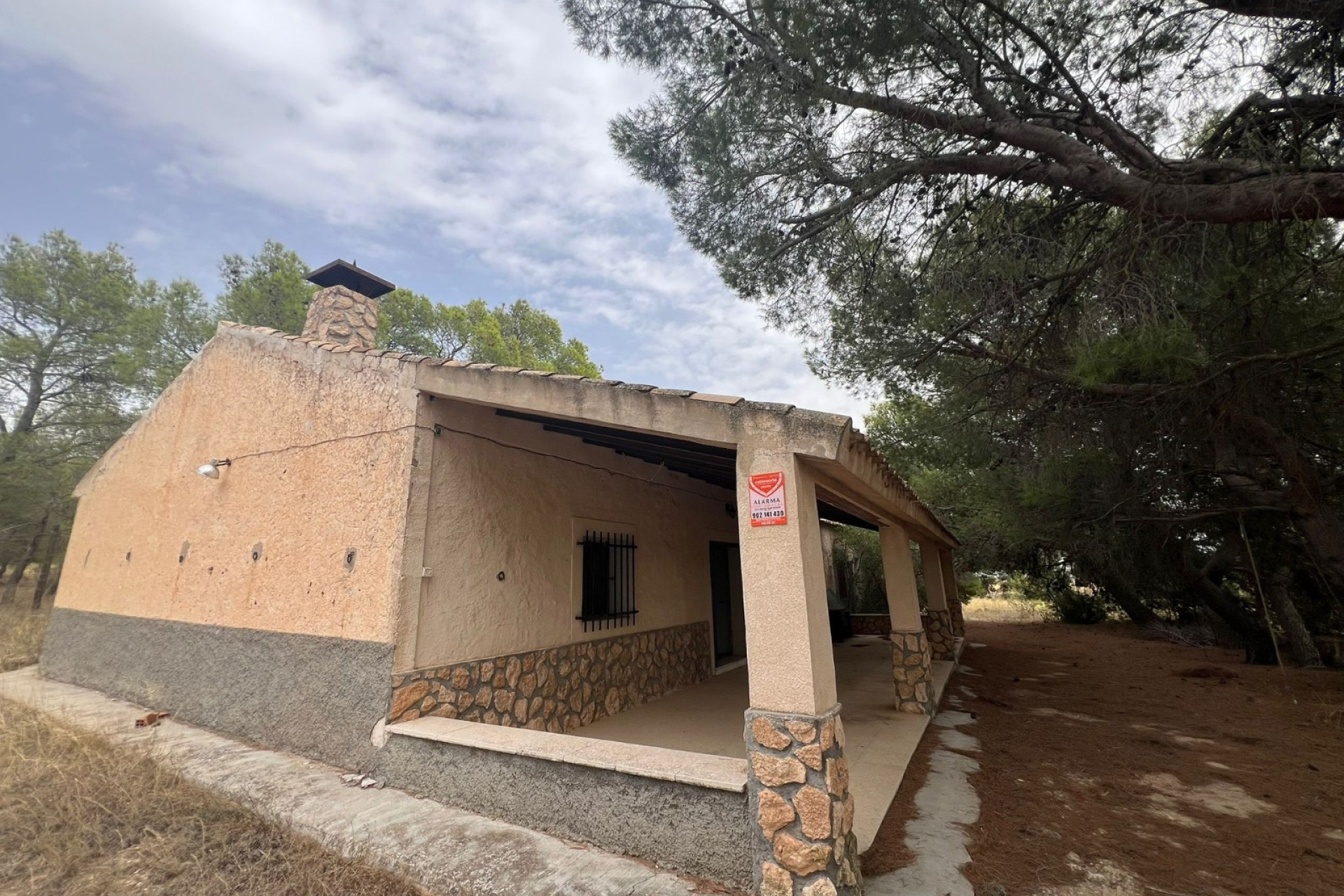 Revente - Maison de campagne -
Yecla