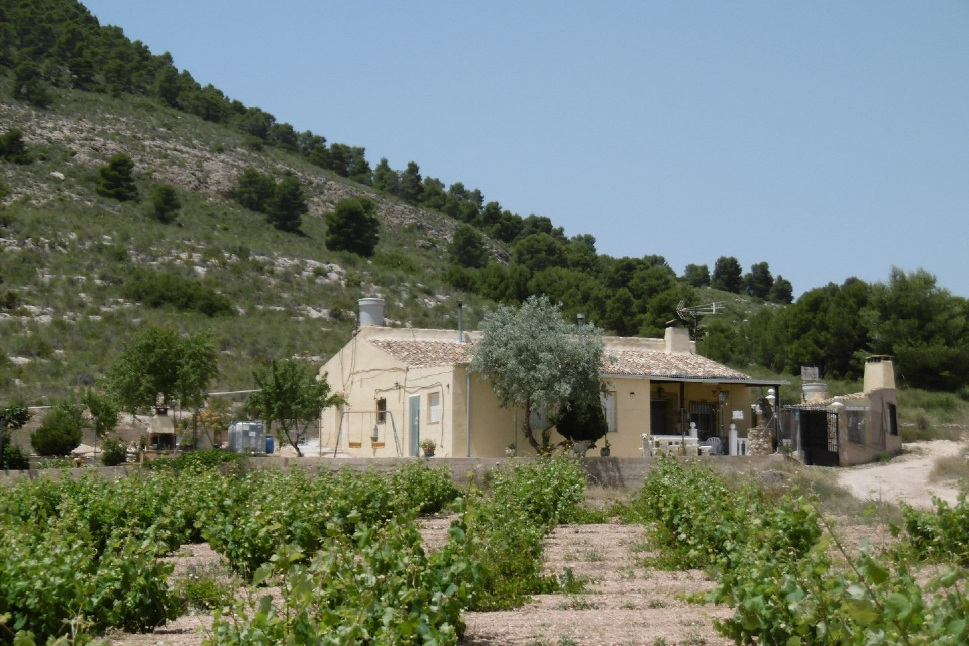 Revente - Maison de campagne -
Yecla