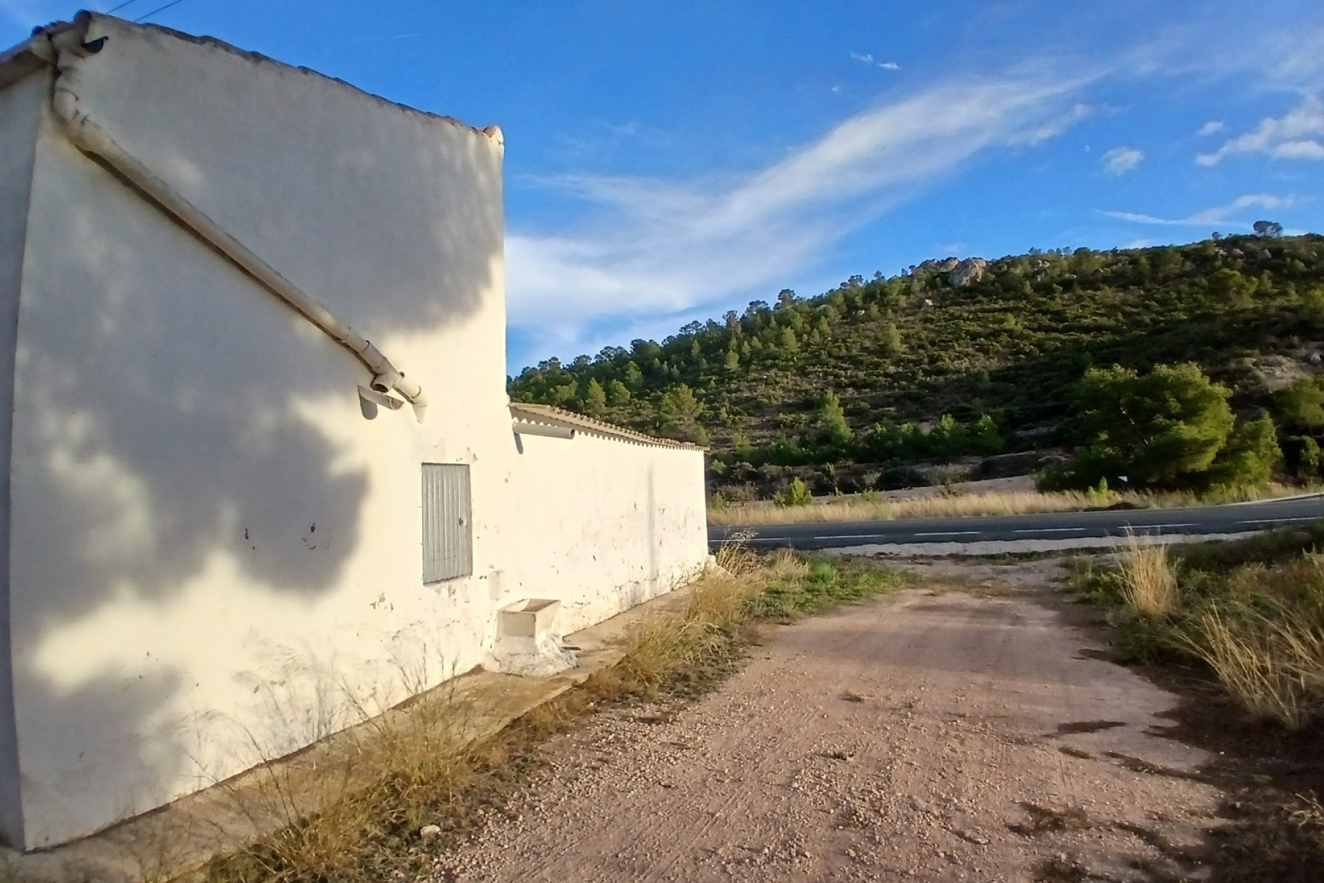 Revente - Maison de campagne -
Yecla