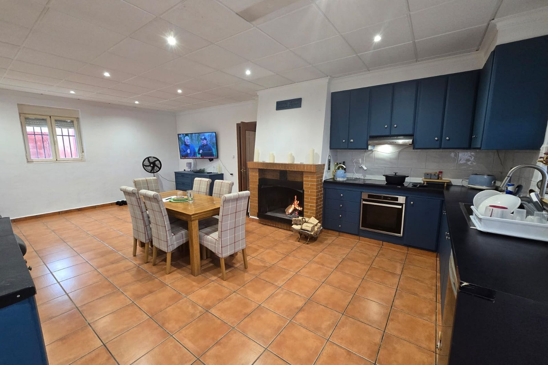 Revente - Maison de campagne -
Yecla