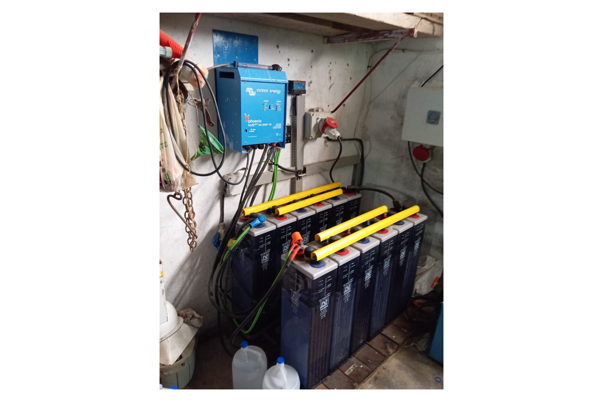 Revente - Maison de campagne -
Yecla