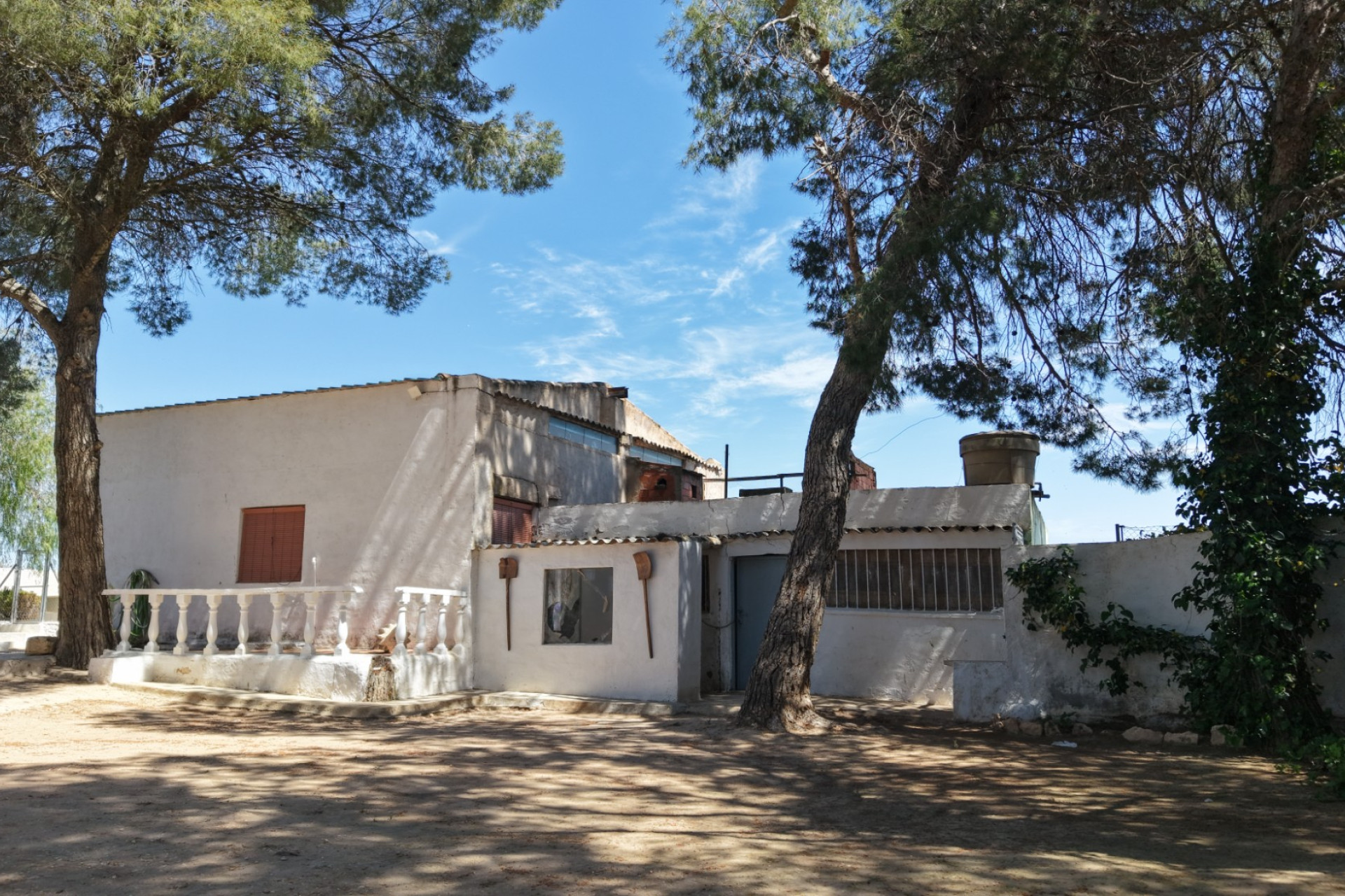 Revente - Maison de campagne -
Yecla