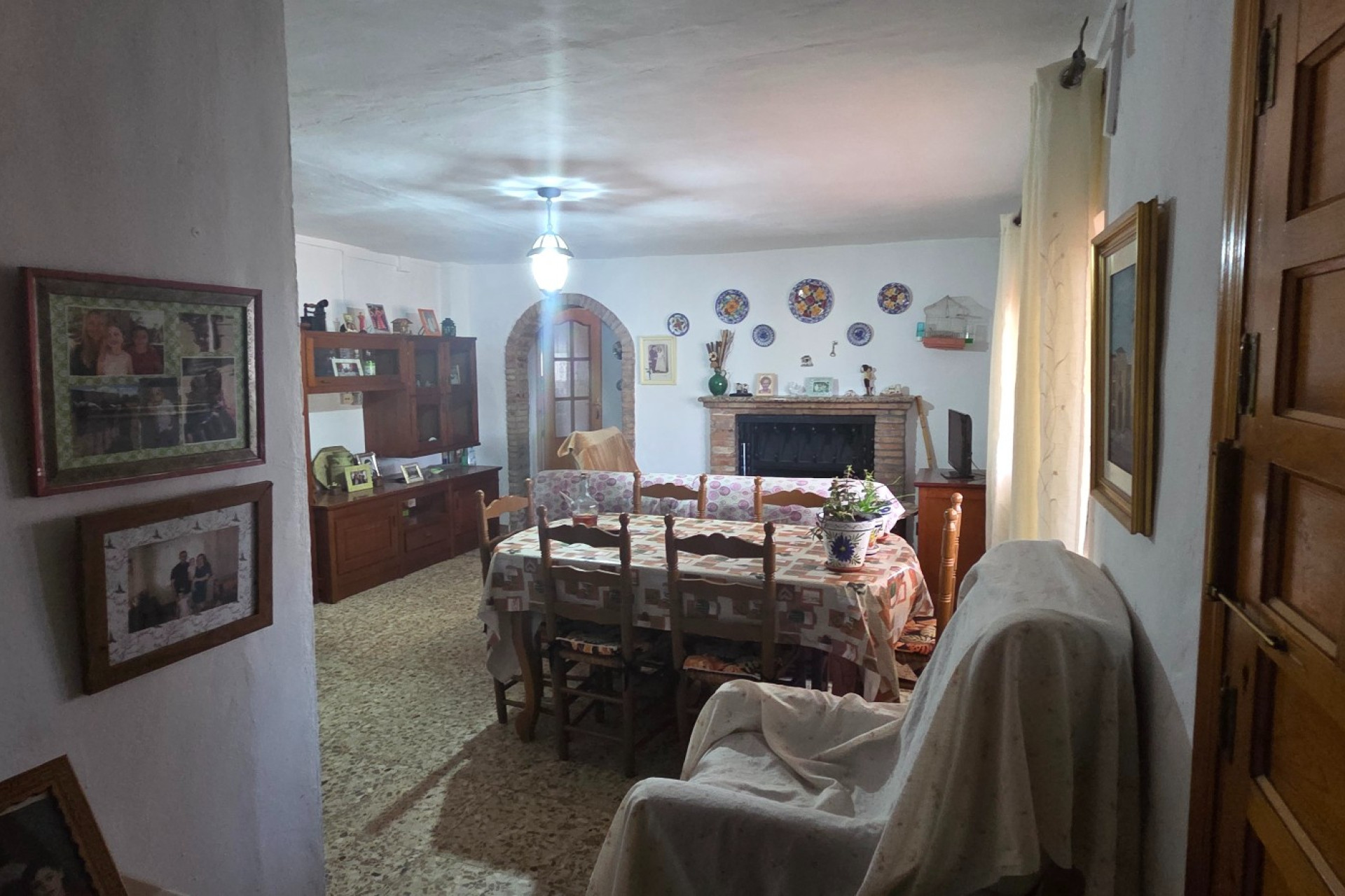 Revente - Maison de campagne -
Yecla