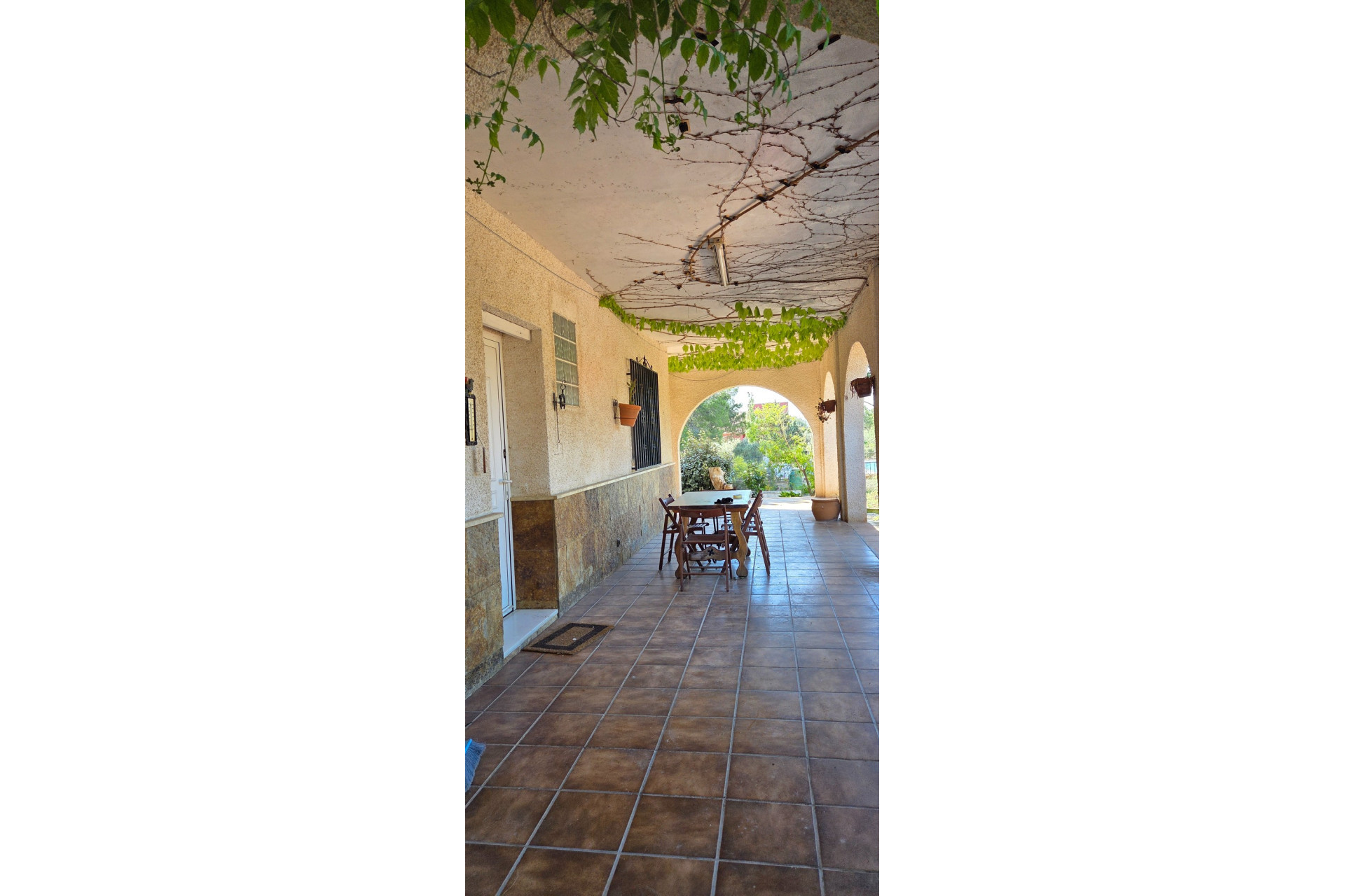 Revente - Maison de campagne -
Yecla