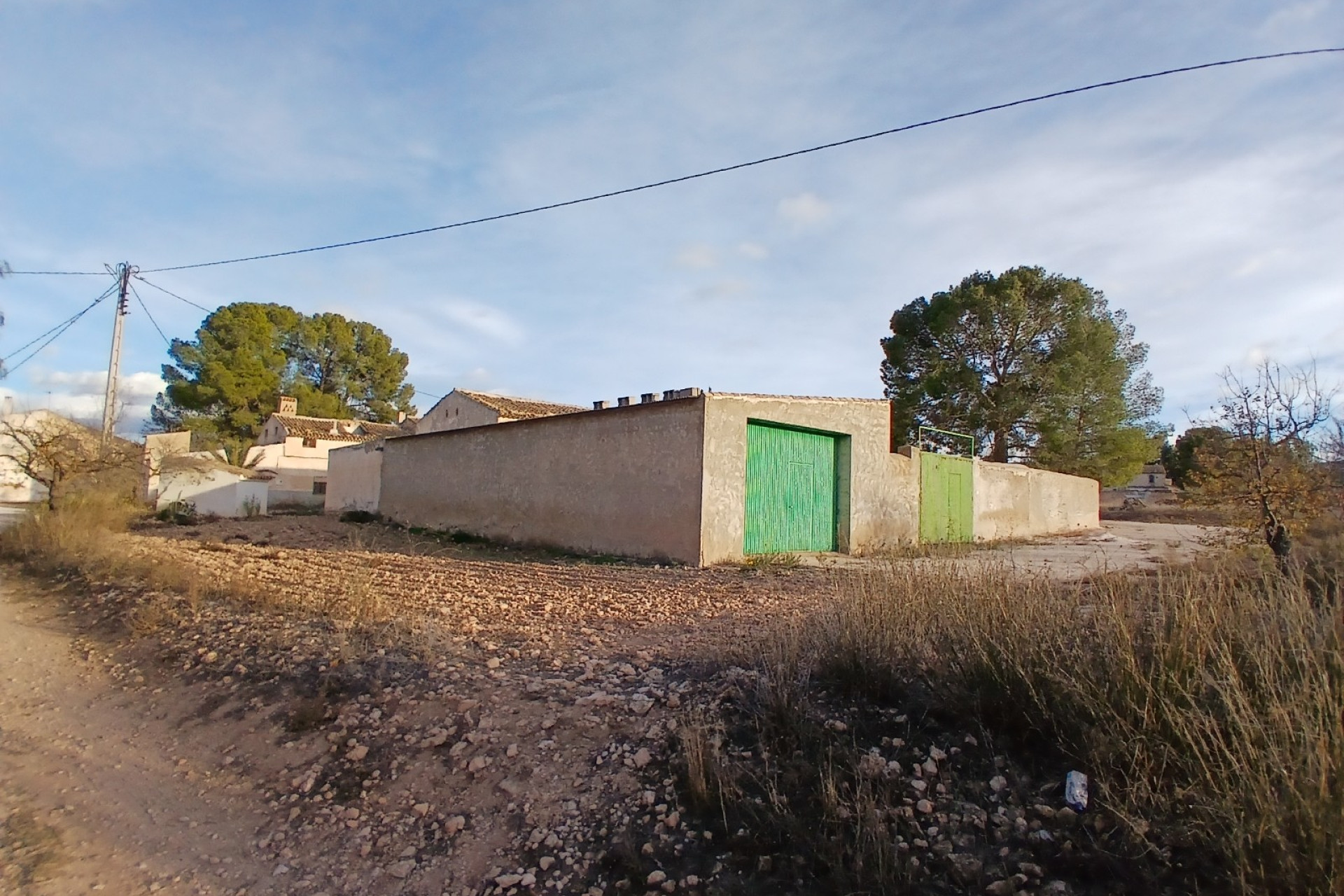 Revente - Maison de campagne -
Yecla