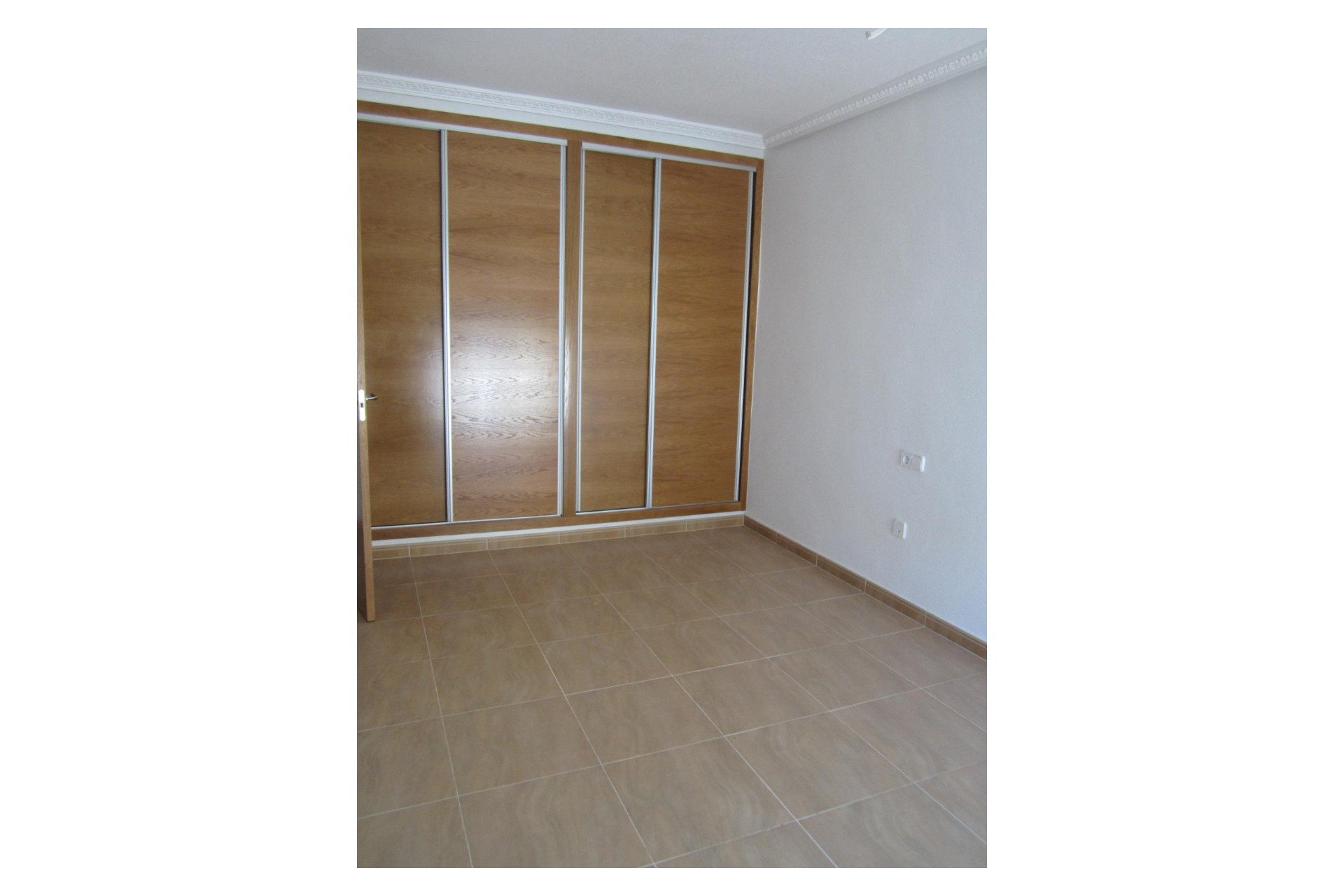 Revente - Maison mitoyenne -
Abanilla - AbanillaMurciaSpain