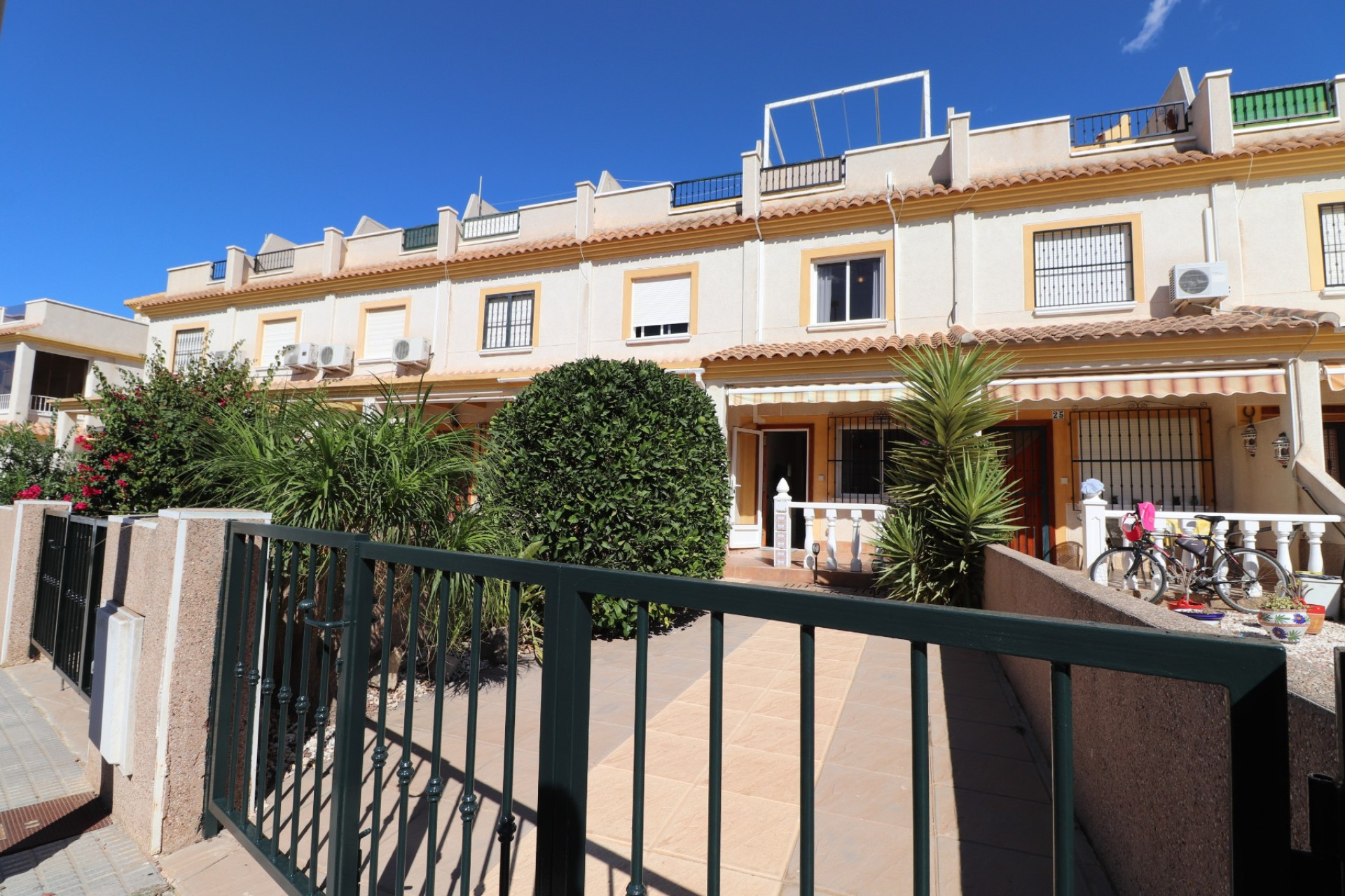 Revente - Maison mitoyenne -
Algorfa - Montemar