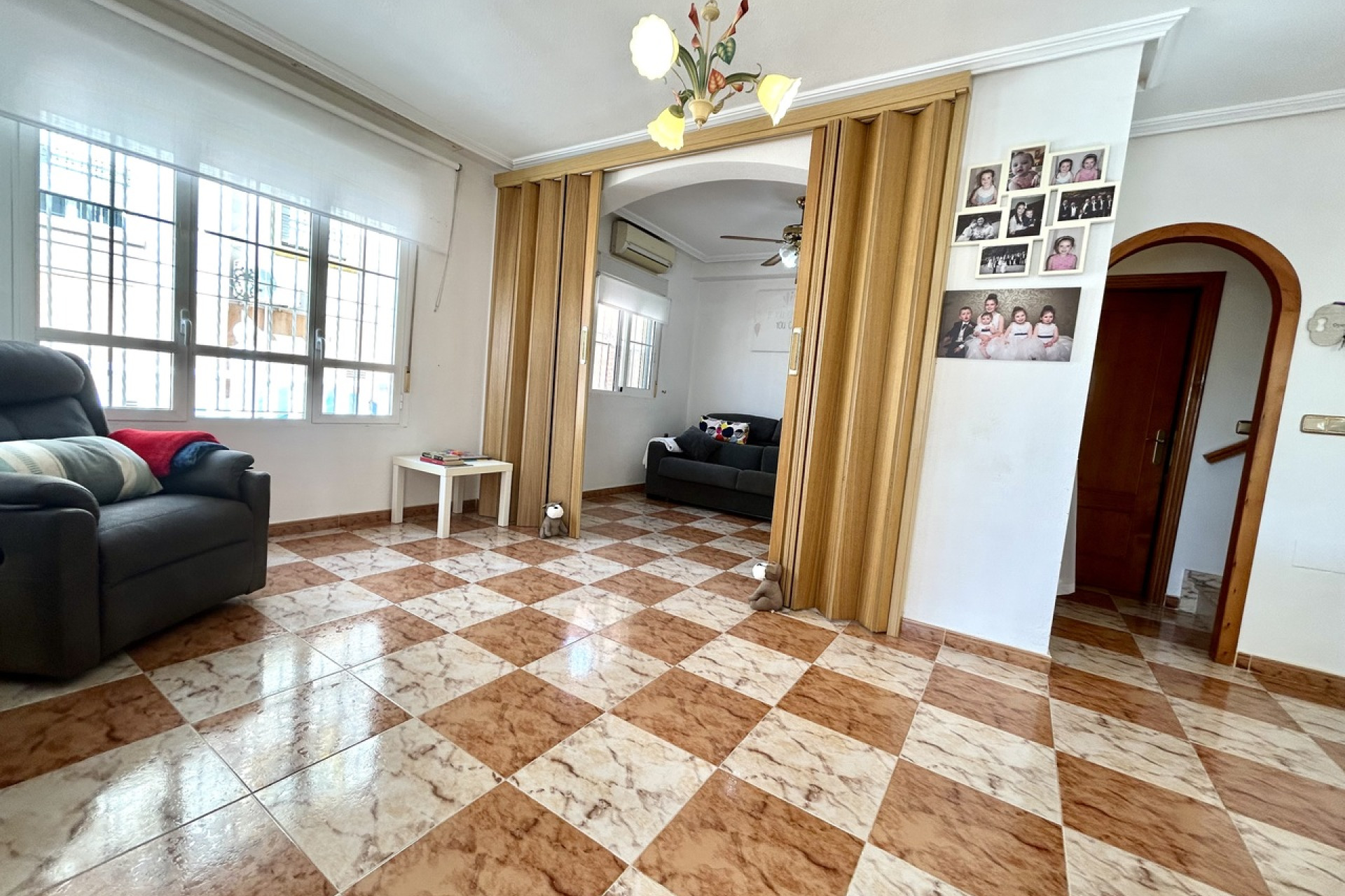 Revente - Maison mitoyenne -
Cabo Roig