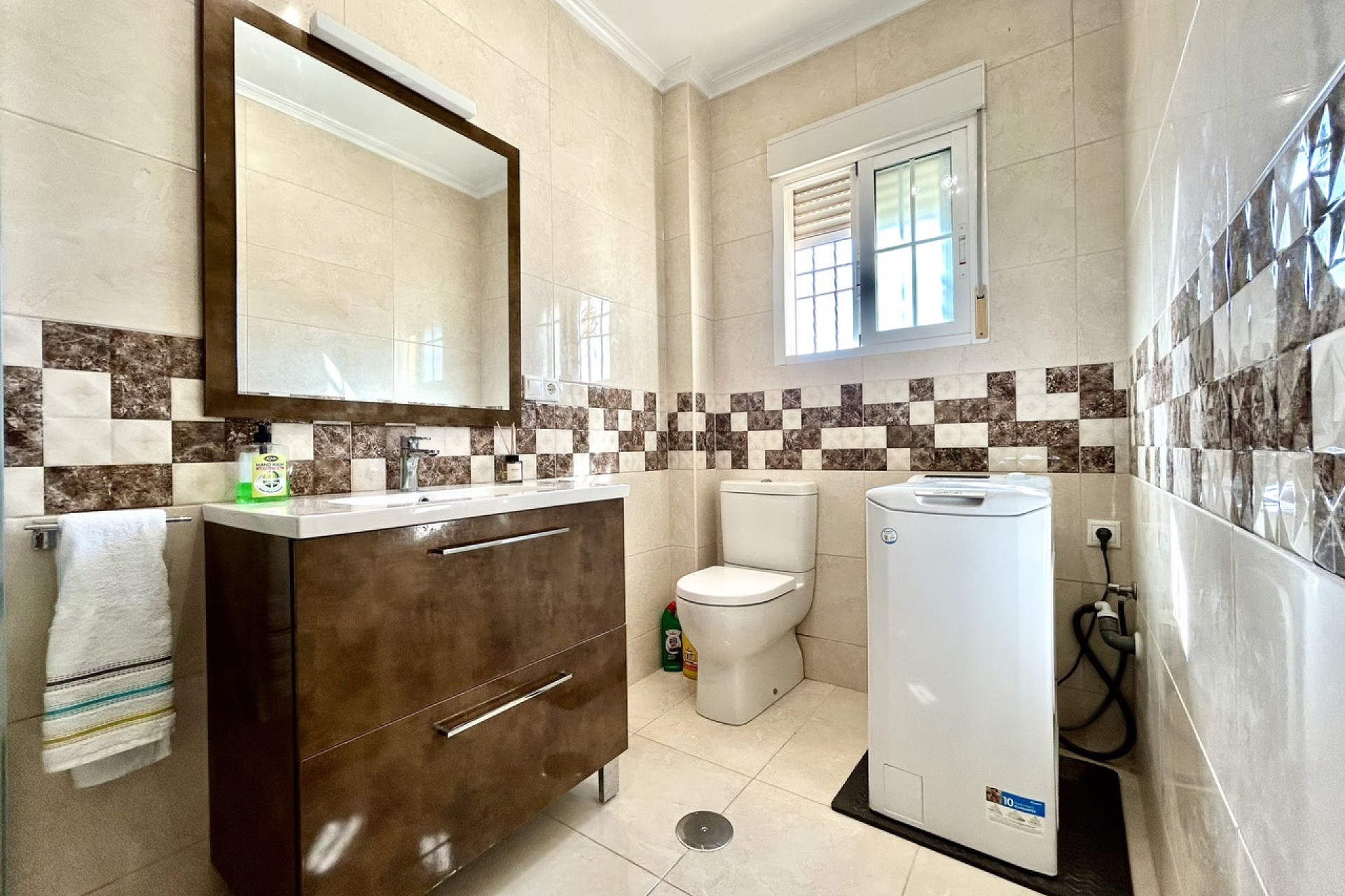 Revente - Maison mitoyenne -
Cabo Roig