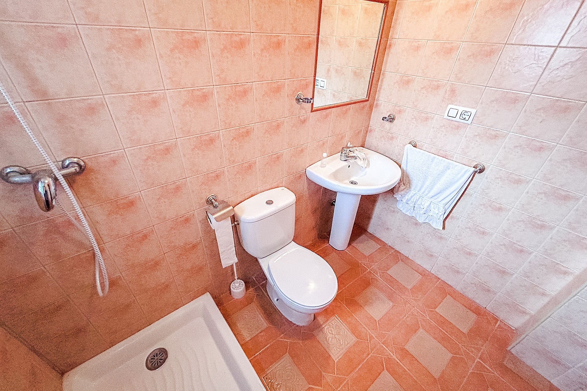 Revente - Maison mitoyenne -
Canada De La Lena