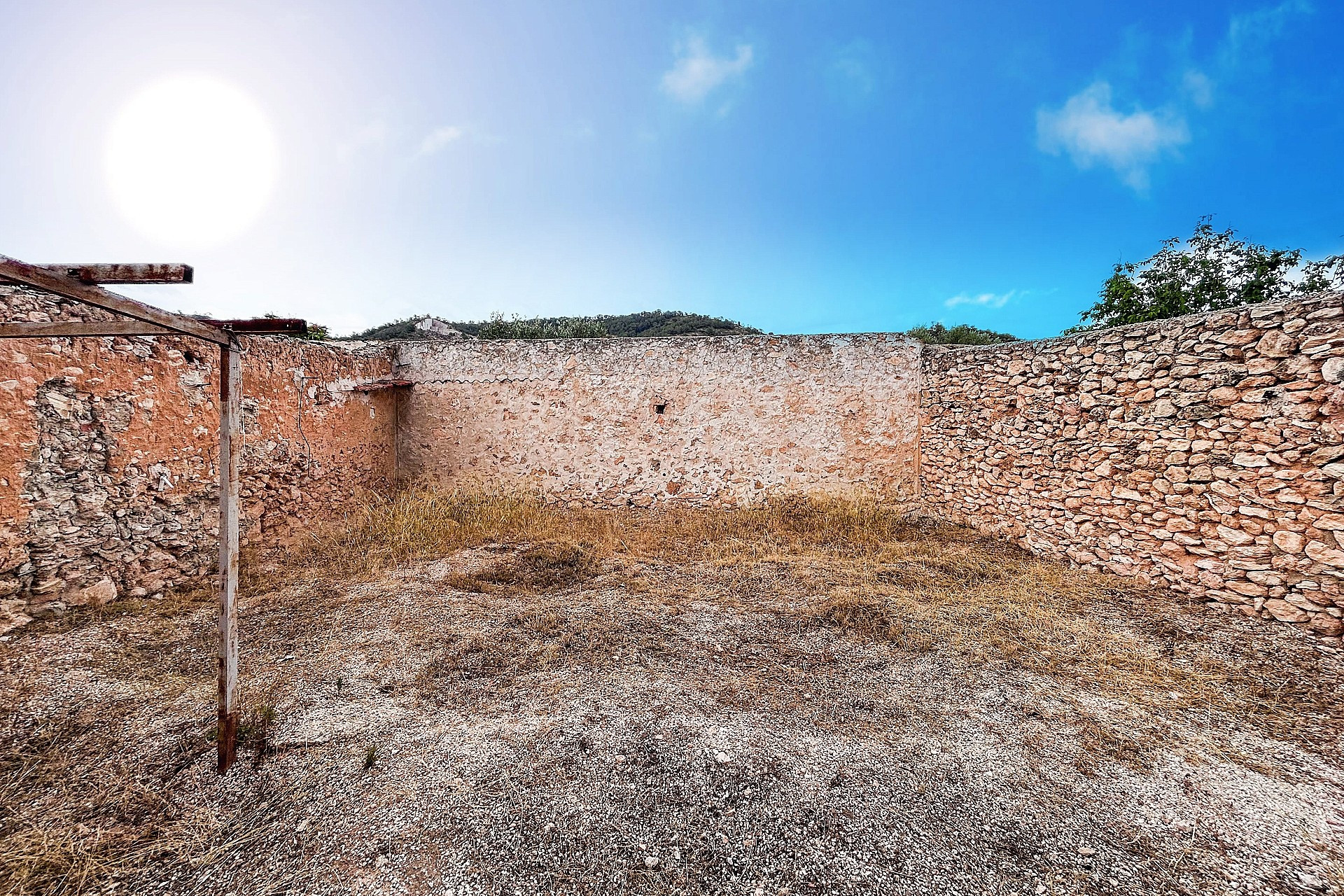 Revente - Maison mitoyenne -
Canada De La Lena