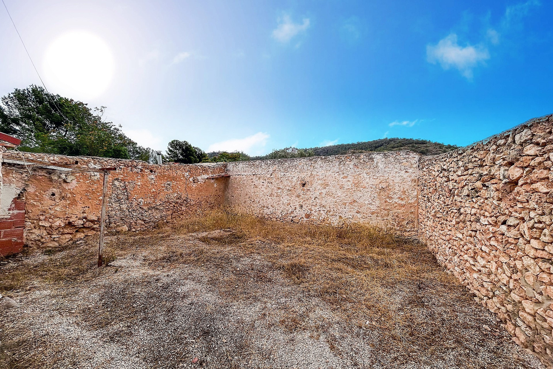Revente - Maison mitoyenne -
Canada De La Lena