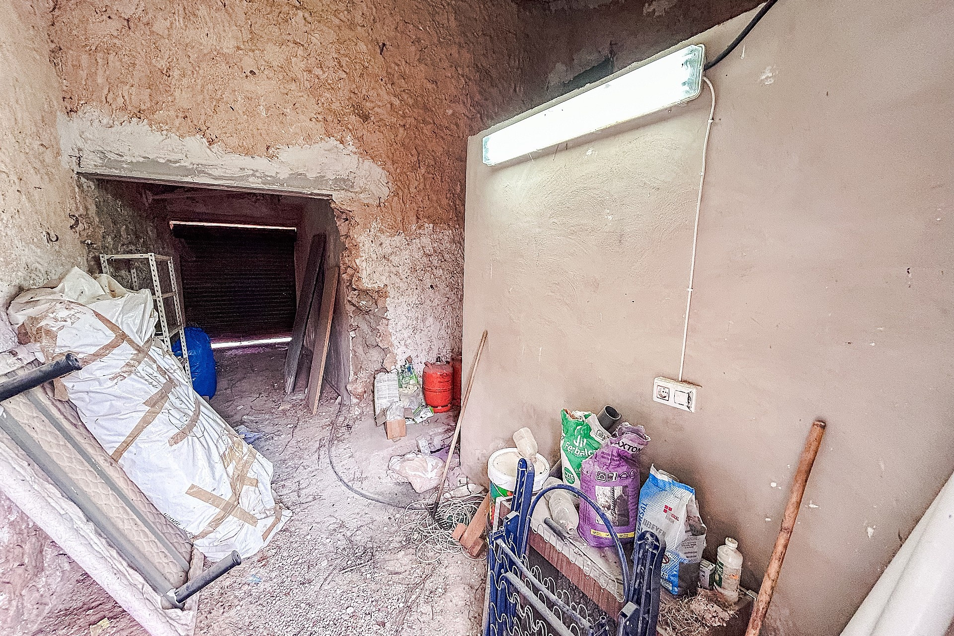 Revente - Maison mitoyenne -
Canada De La Lena