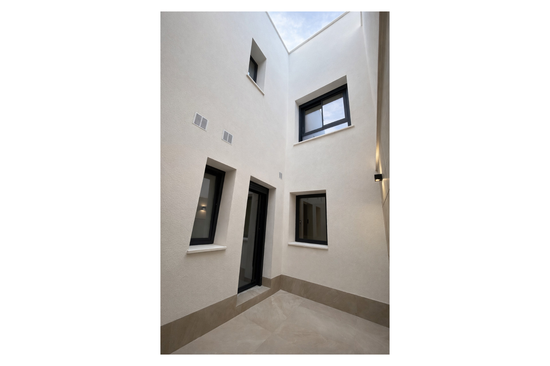 Revente - Maison mitoyenne -
Dolores - Pueblo