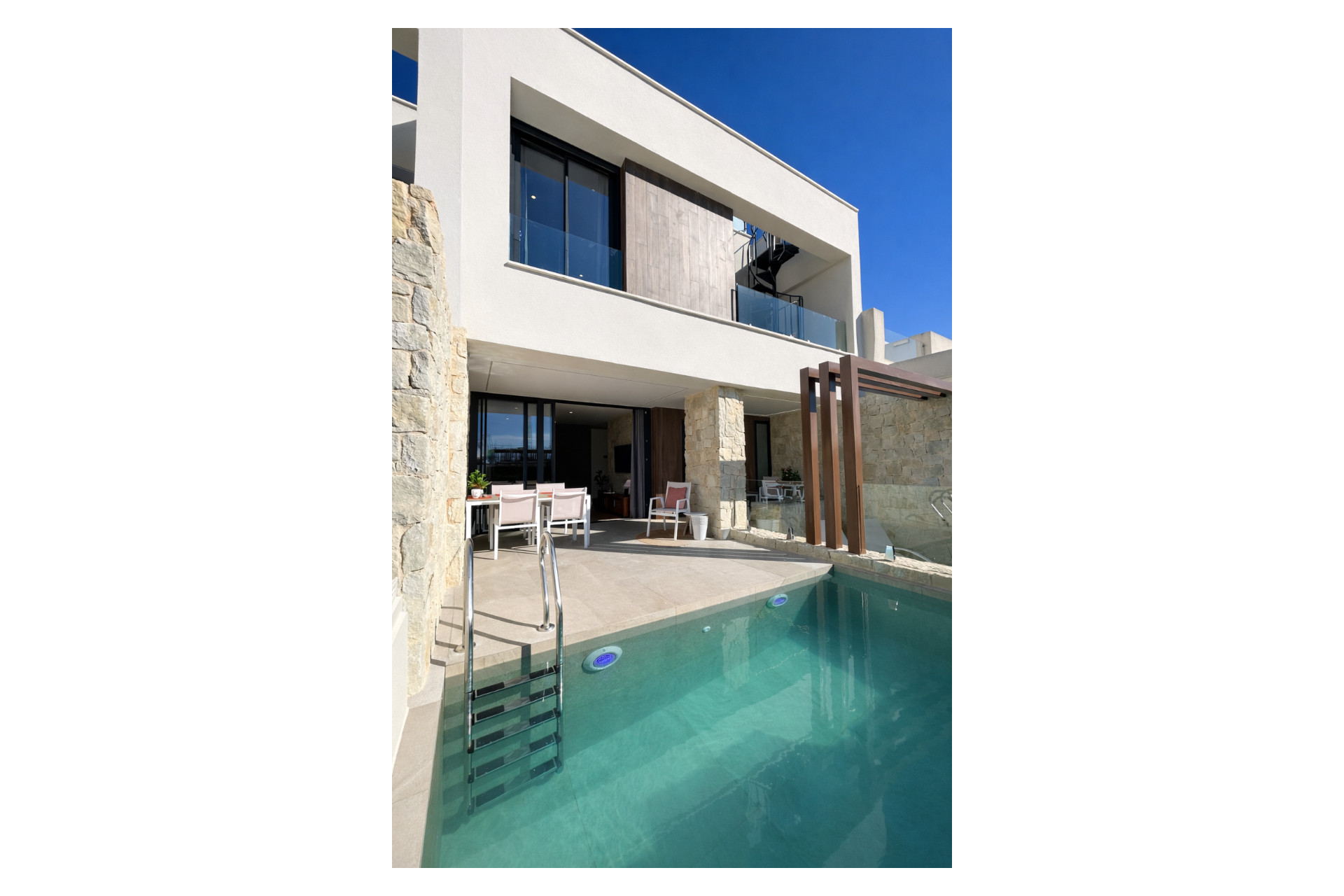 Revente - Maison mitoyenne -
Dolores - Pueblo