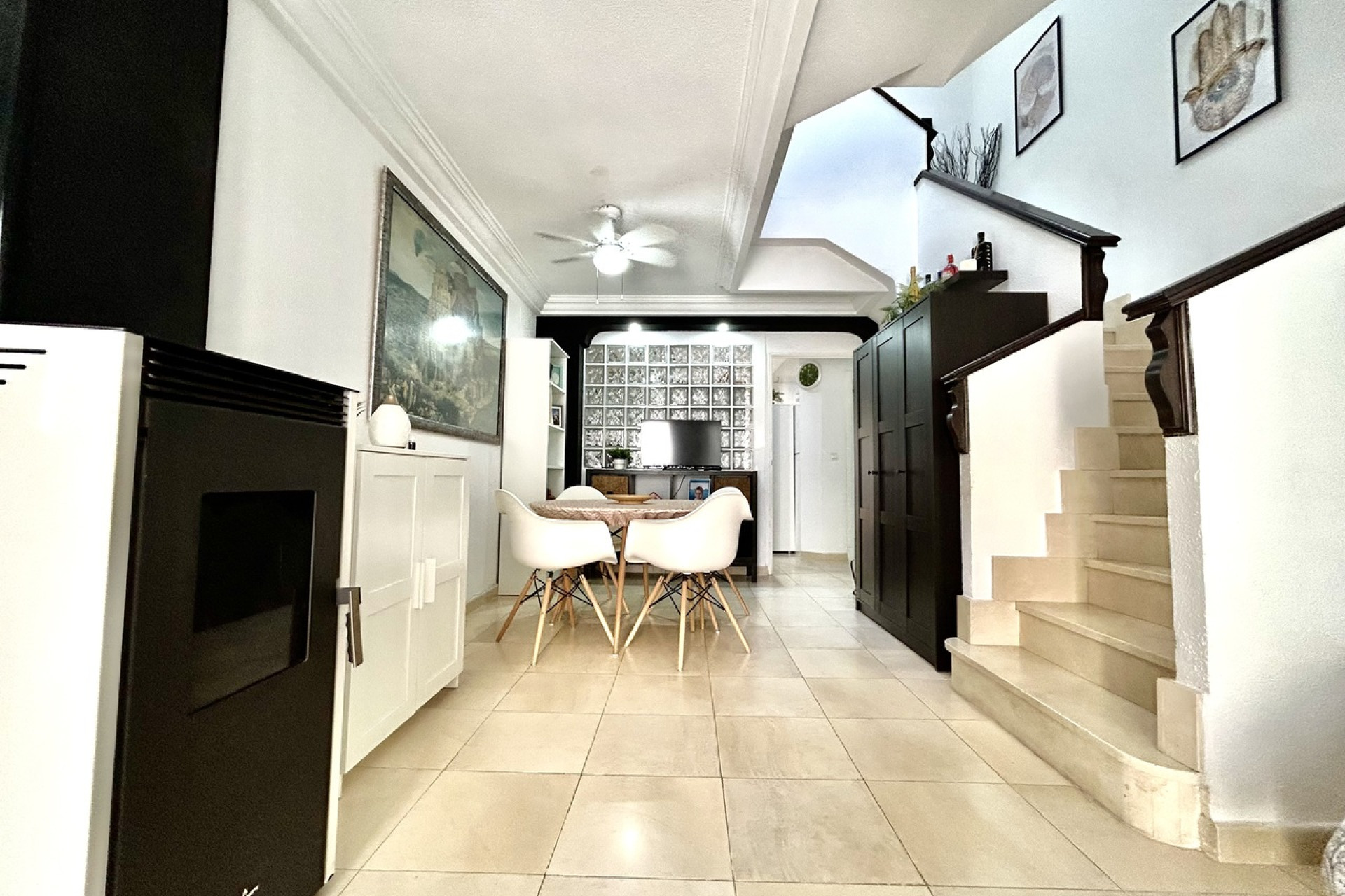 Revente - Maison mitoyenne -
Formentera del Segura