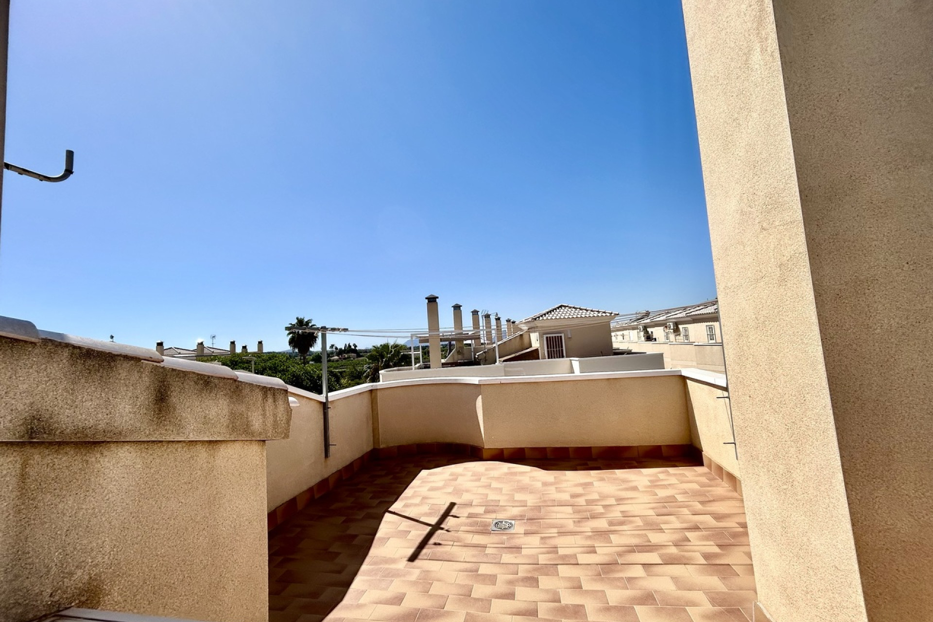 Revente - Maison mitoyenne -
Formentera del Segura