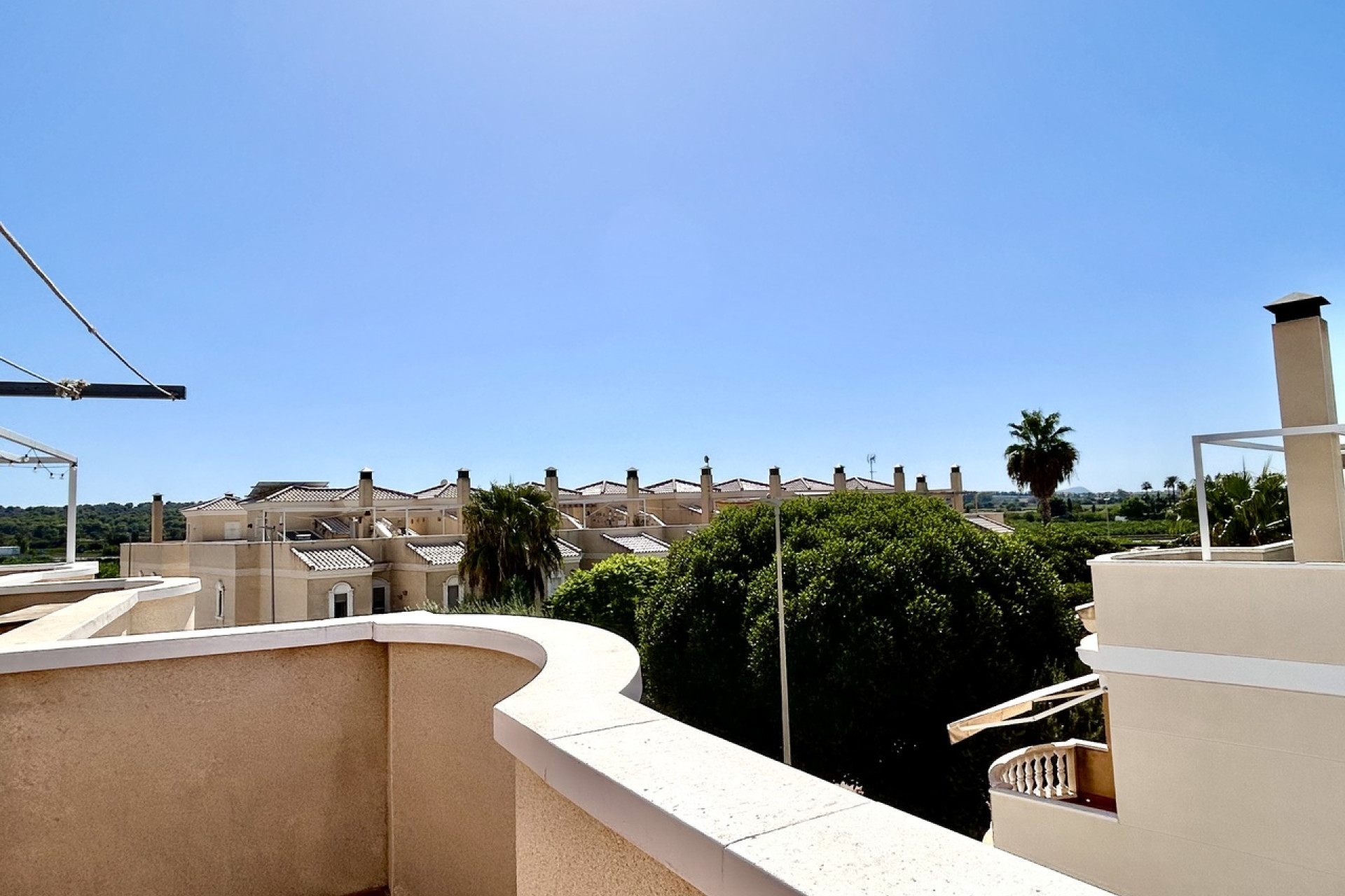 Revente - Maison mitoyenne -
Formentera del Segura
