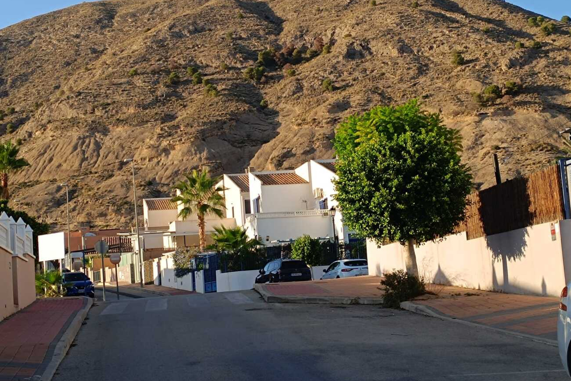 Revente - Maison mitoyenne -
Fortuna - Las Kalendas