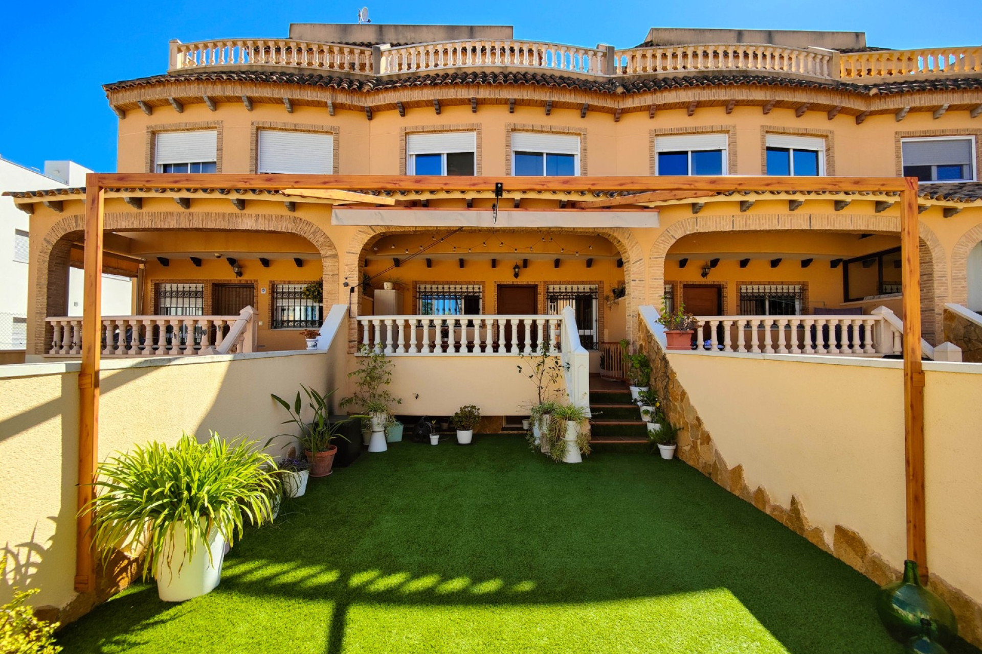 Revente - Maison mitoyenne -
Guardamar del Segura - Center - El Raso