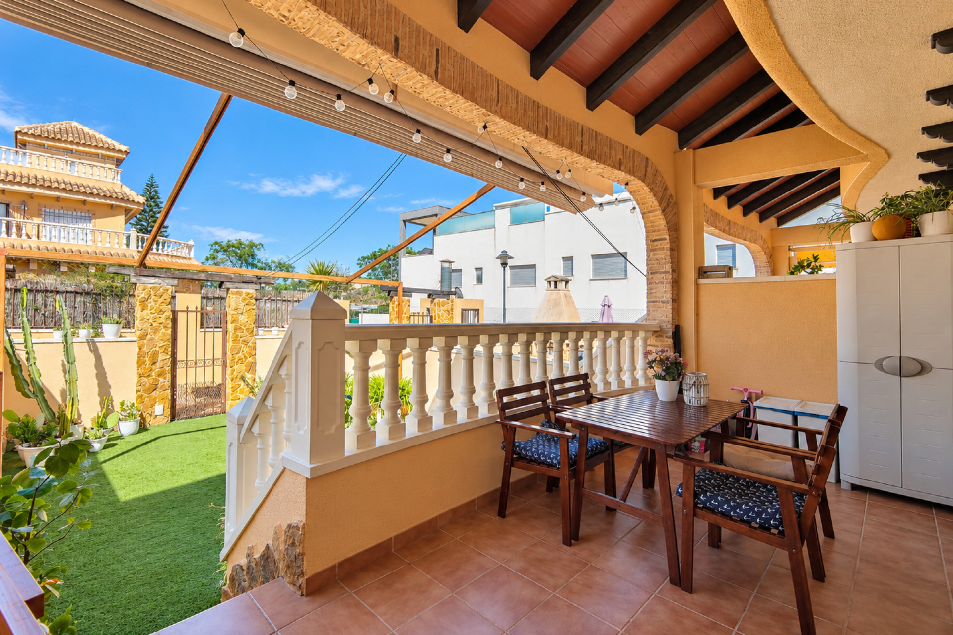 Revente - Maison mitoyenne -
Guardamar del Segura - Center - El Raso