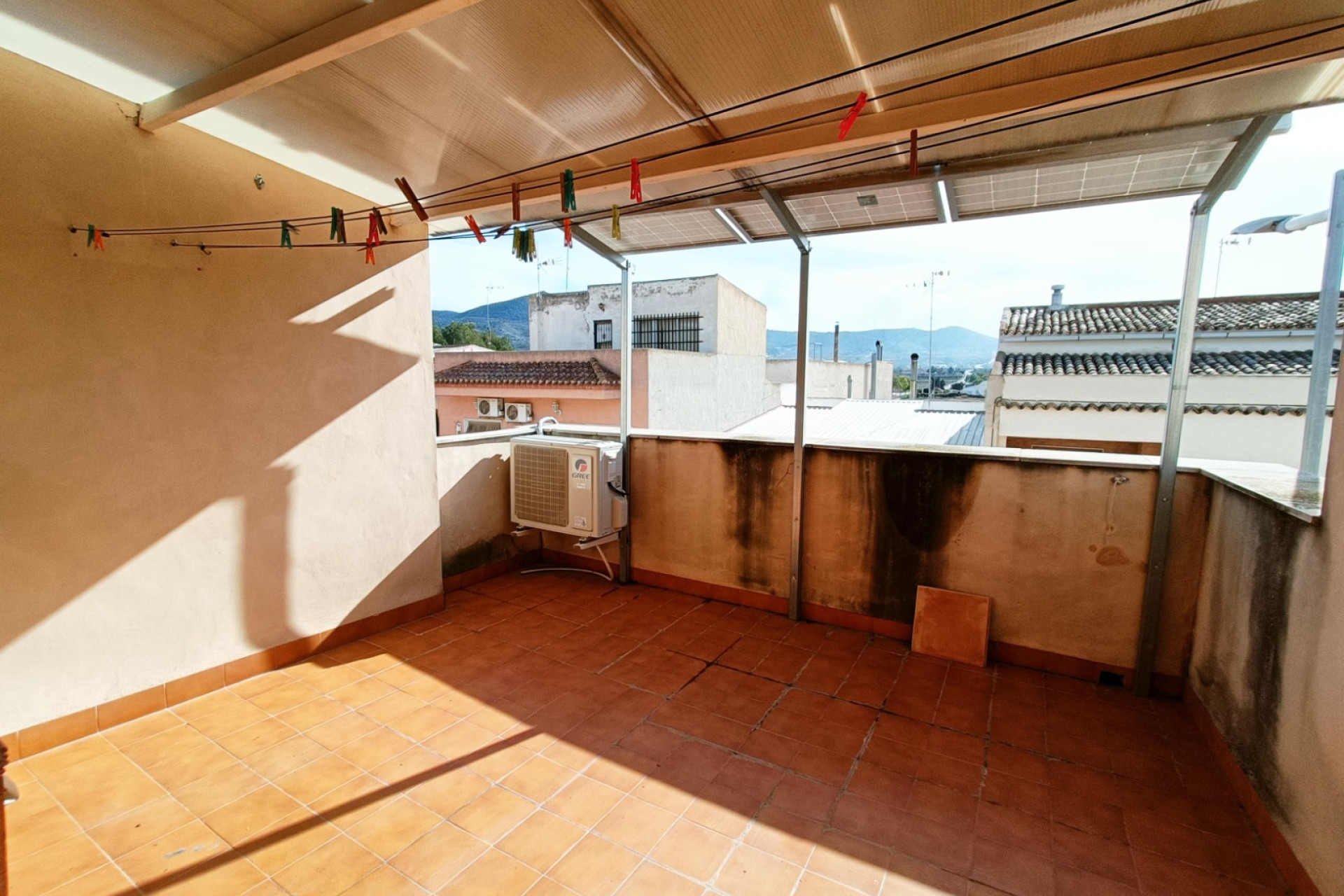 Revente - Maison mitoyenne -
Hondón de los Fráiles