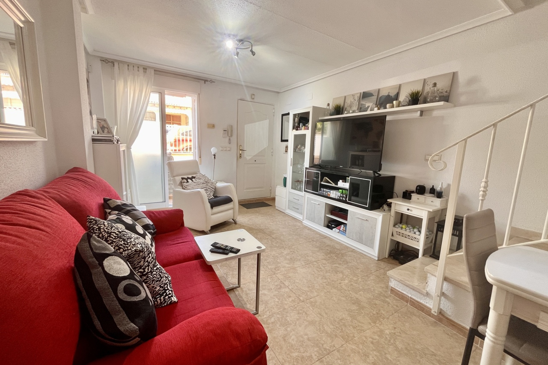 Revente - Maison mitoyenne -
La Mata