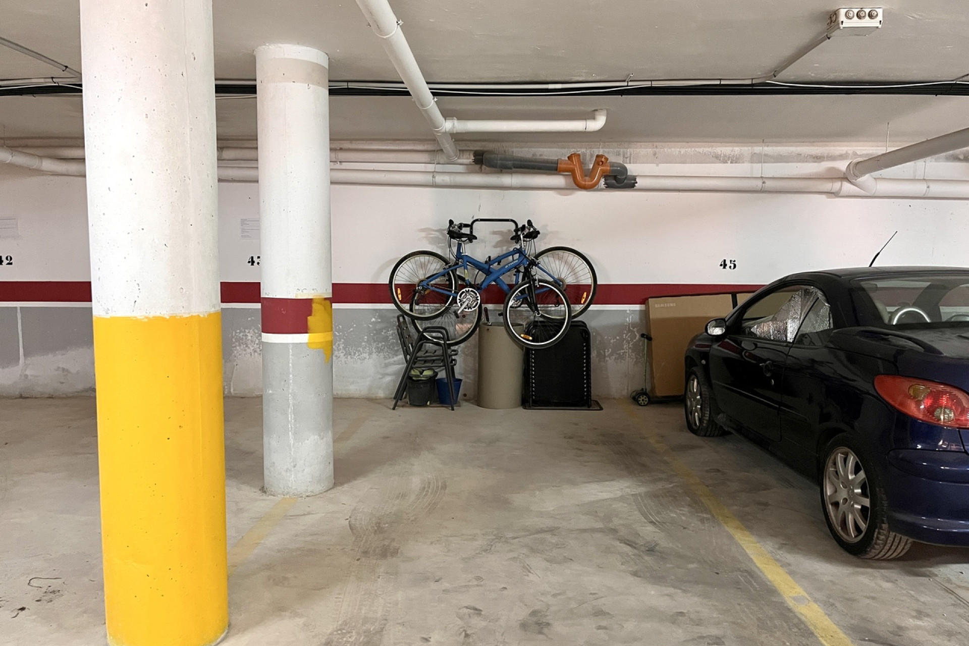 Revente - Maison mitoyenne -
La Mata