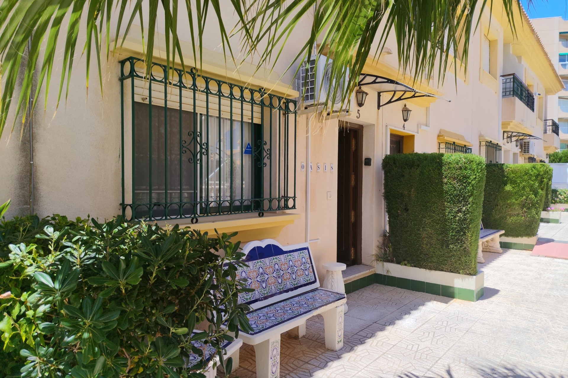Revente - Maison mitoyenne -
La Zenia