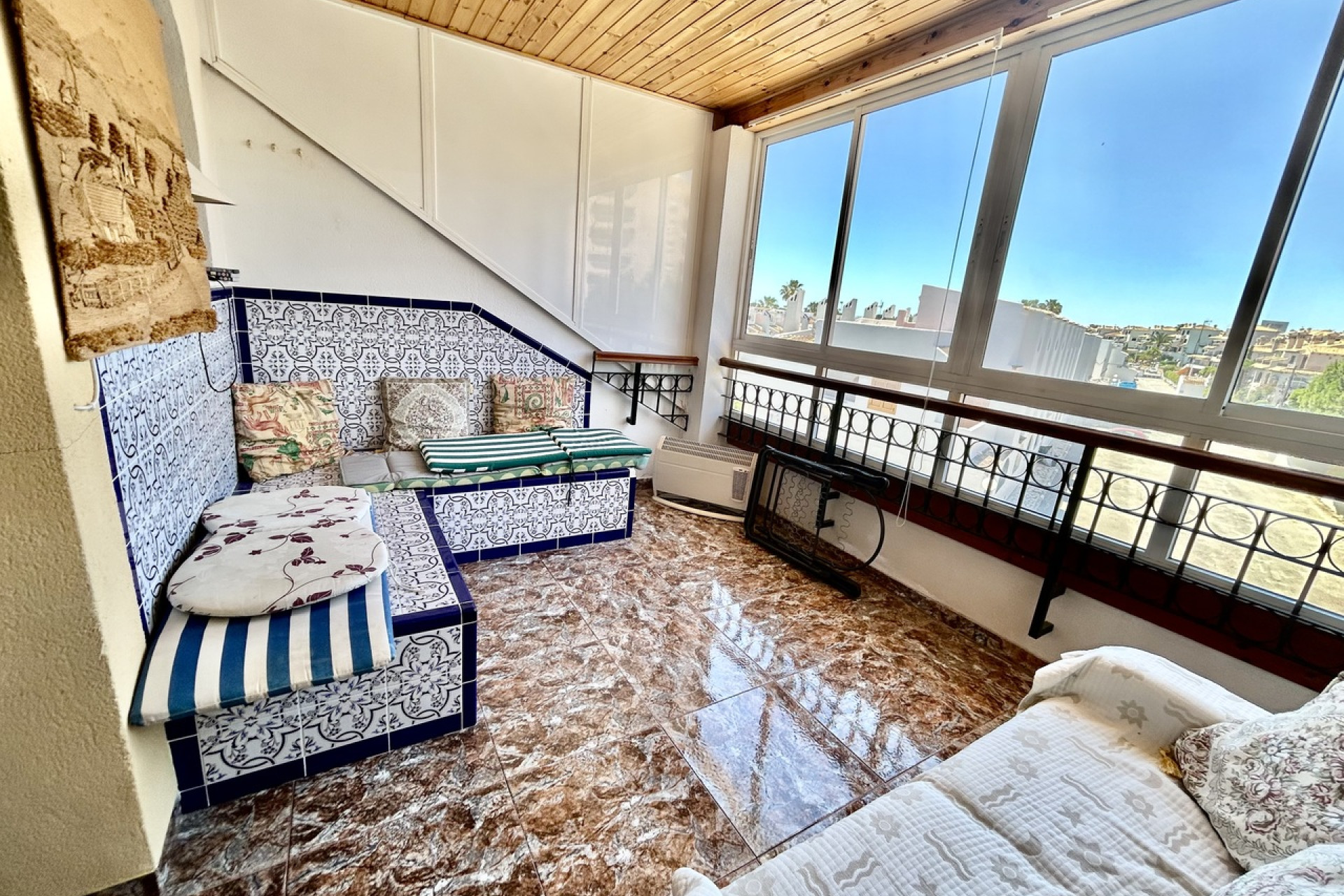 Revente - Maison mitoyenne -
La Zenia
