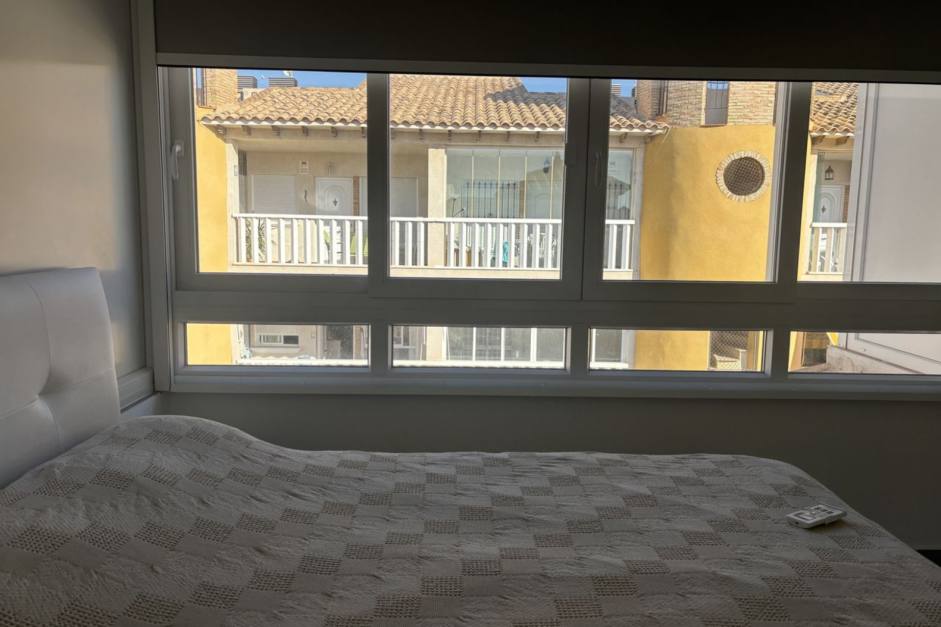 Revente - Maison mitoyenne -
La Zenia
