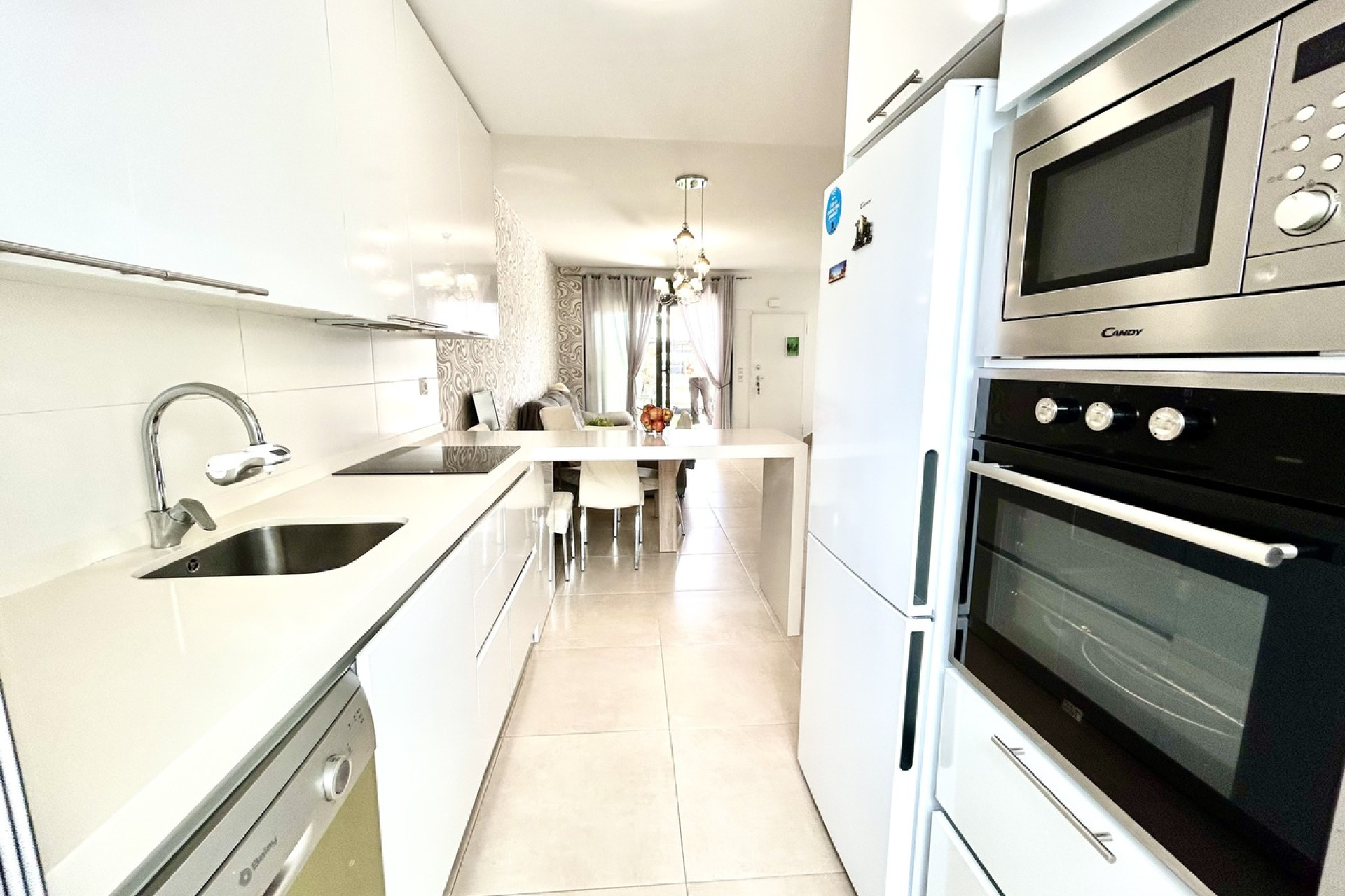 Revente - Maison mitoyenne -
Los Dolses