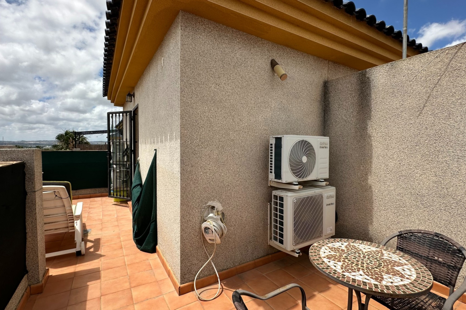Revente - Maison mitoyenne -
Los Montesinos - La Herrada