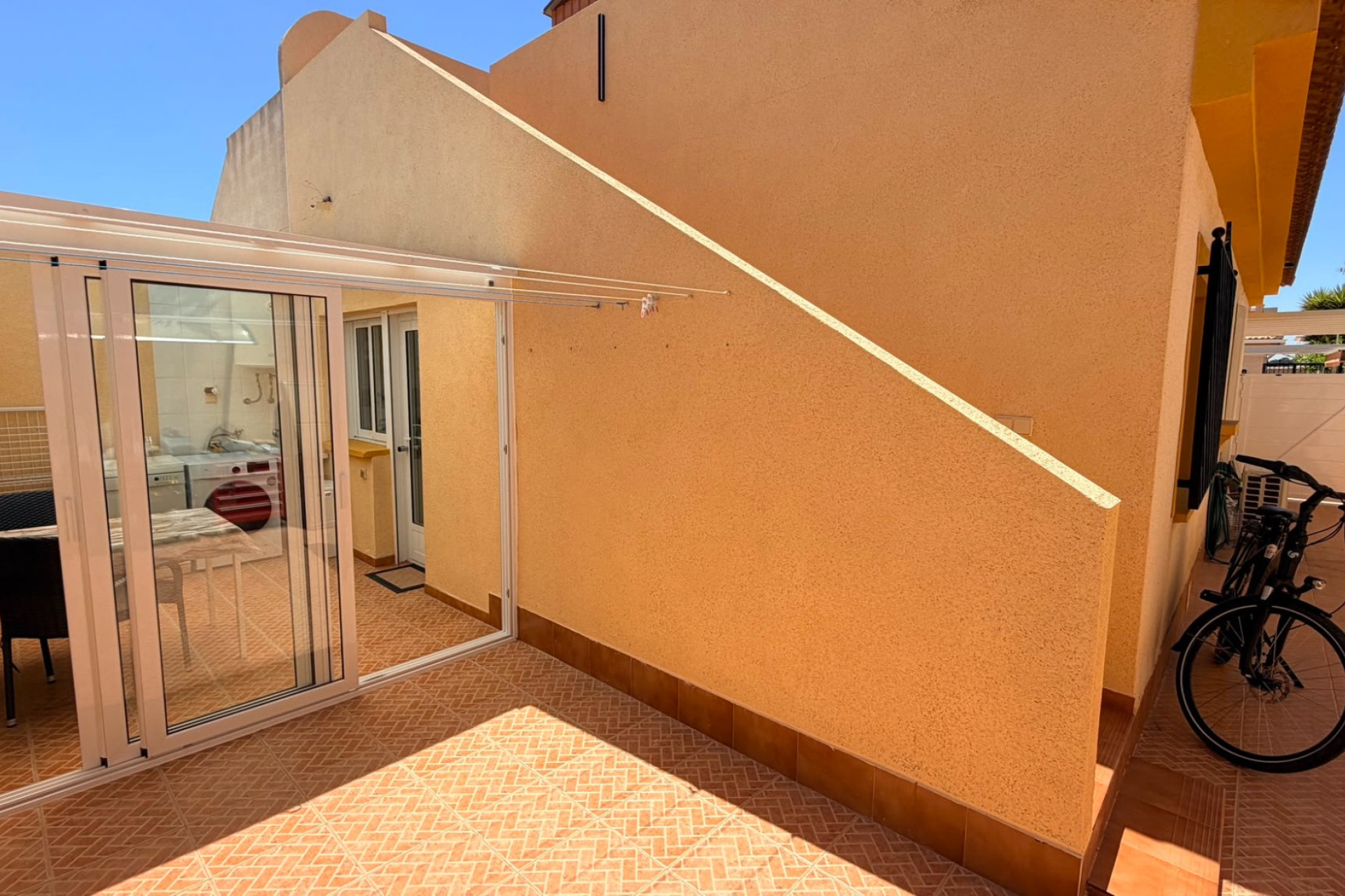 Revente - Maison mitoyenne -
Los Montesinos - Urbanizacion montesol