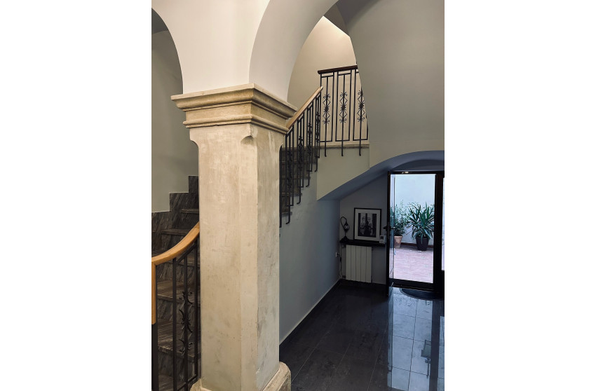 Revente - Maison mitoyenne -
Monovar