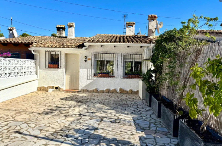 Revente - Maison mitoyenne -
Moraira - Costa Blanca