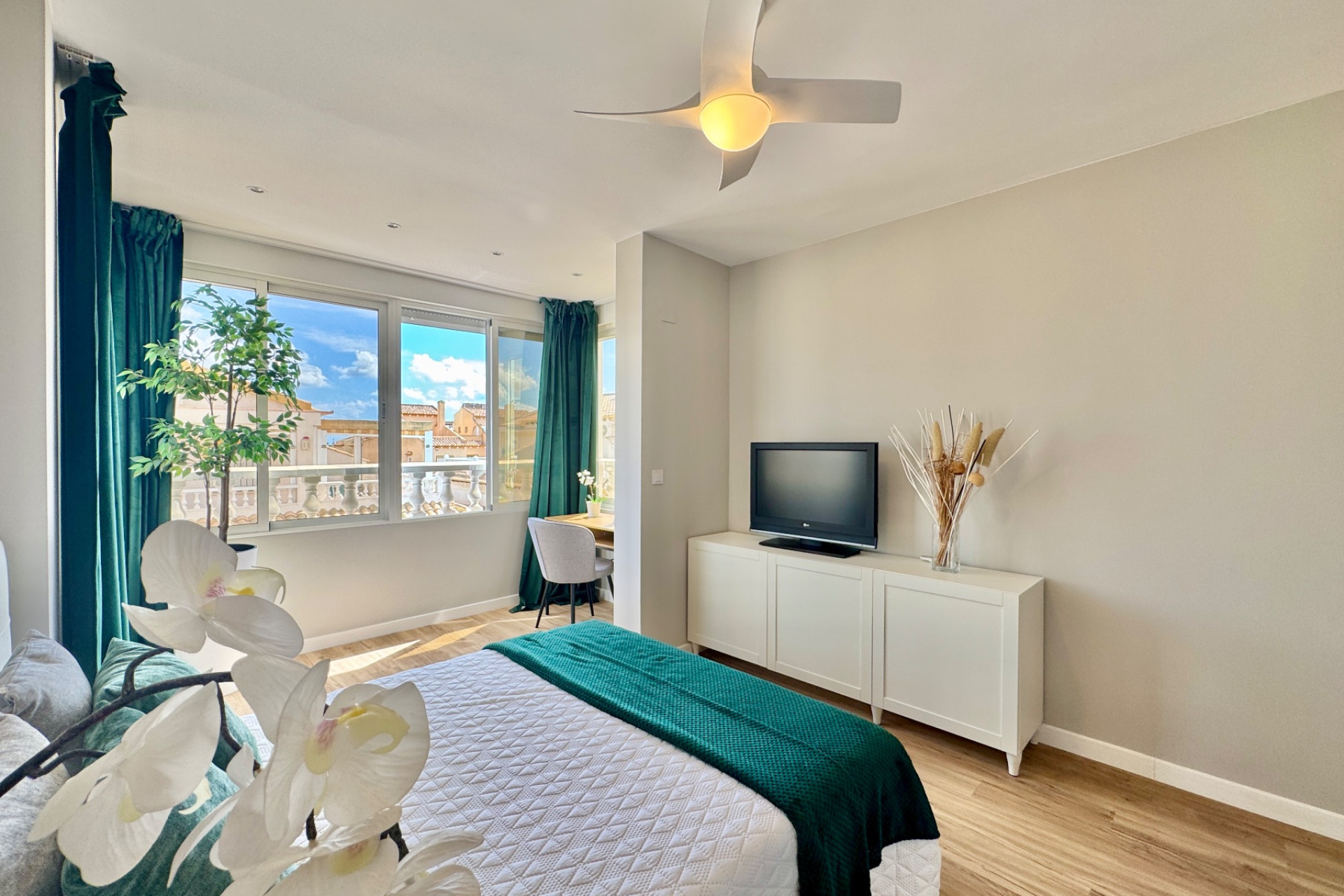Revente - Maison mitoyenne -
Orihuela Costa - Costa Blanca