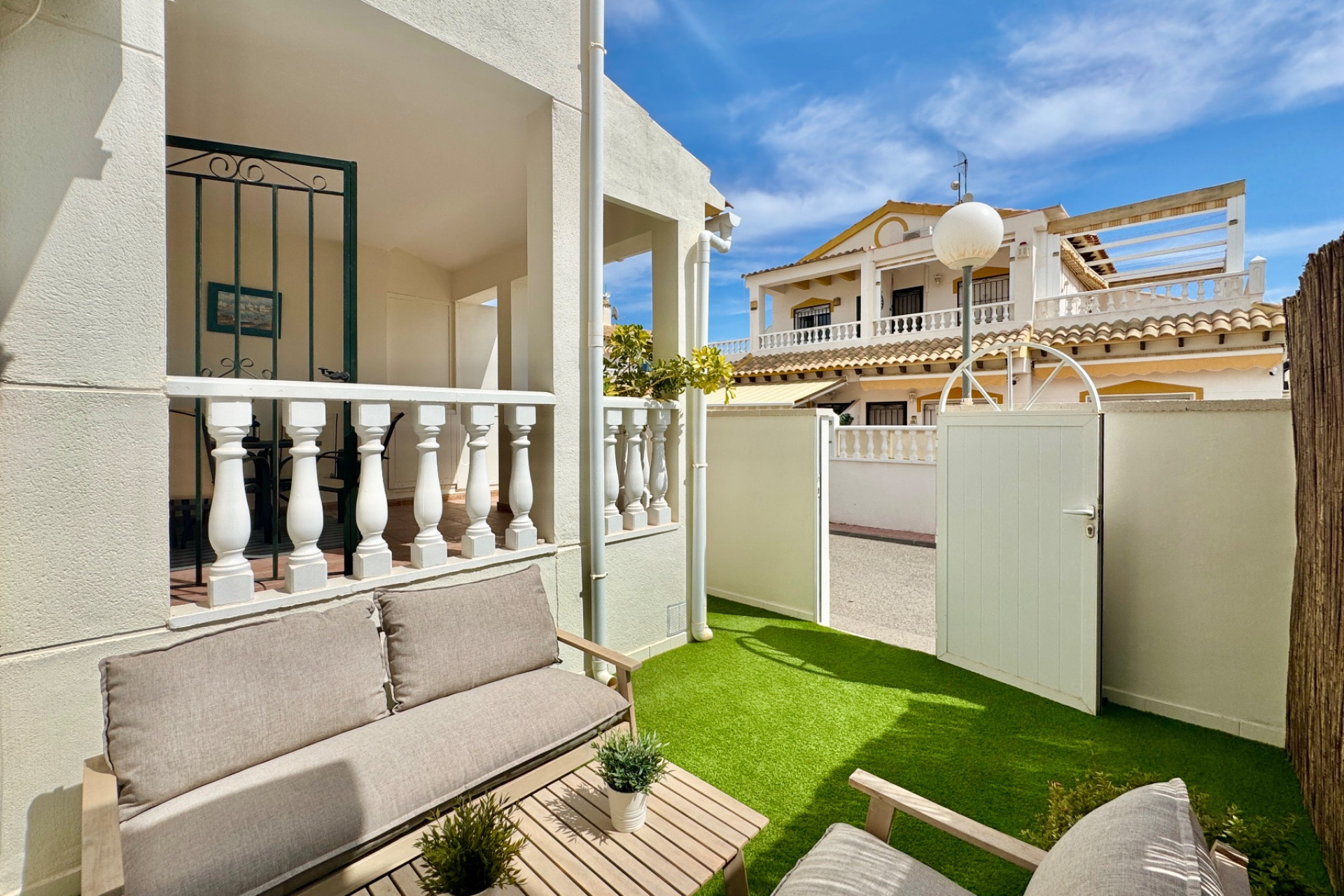 Revente - Maison mitoyenne -
Orihuela Costa - Costa Blanca