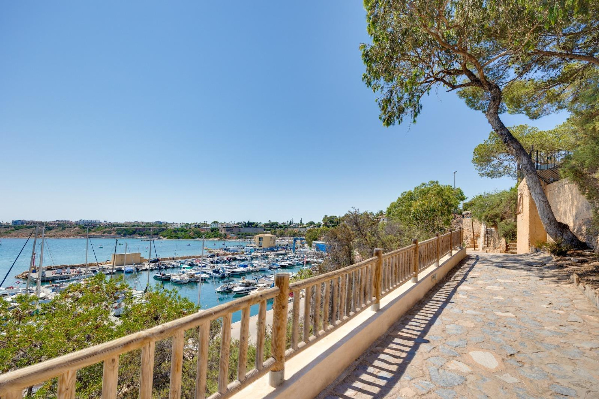 Revente - Maison mitoyenne -
Orihuela Costa - La Florida