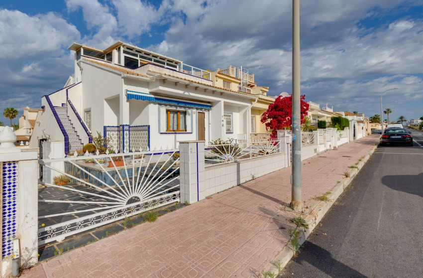 Revente - Maison mitoyenne -
Orihuela Costa - La Florida