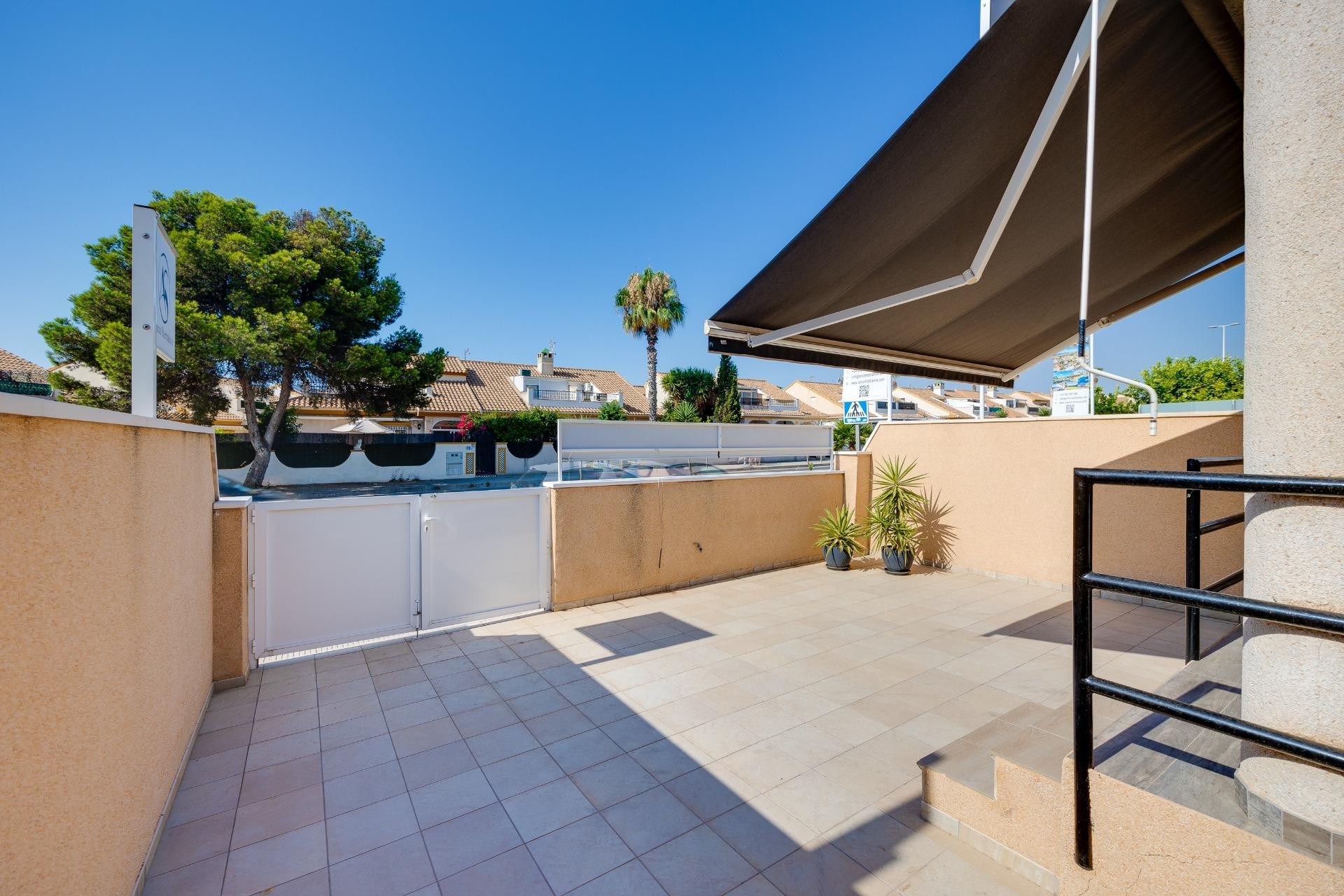 Revente - Maison mitoyenne -
Orihuela Costa - La Zenia