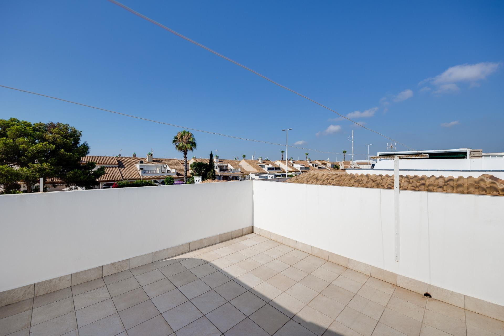 Revente - Maison mitoyenne -
Orihuela Costa - La Zenia