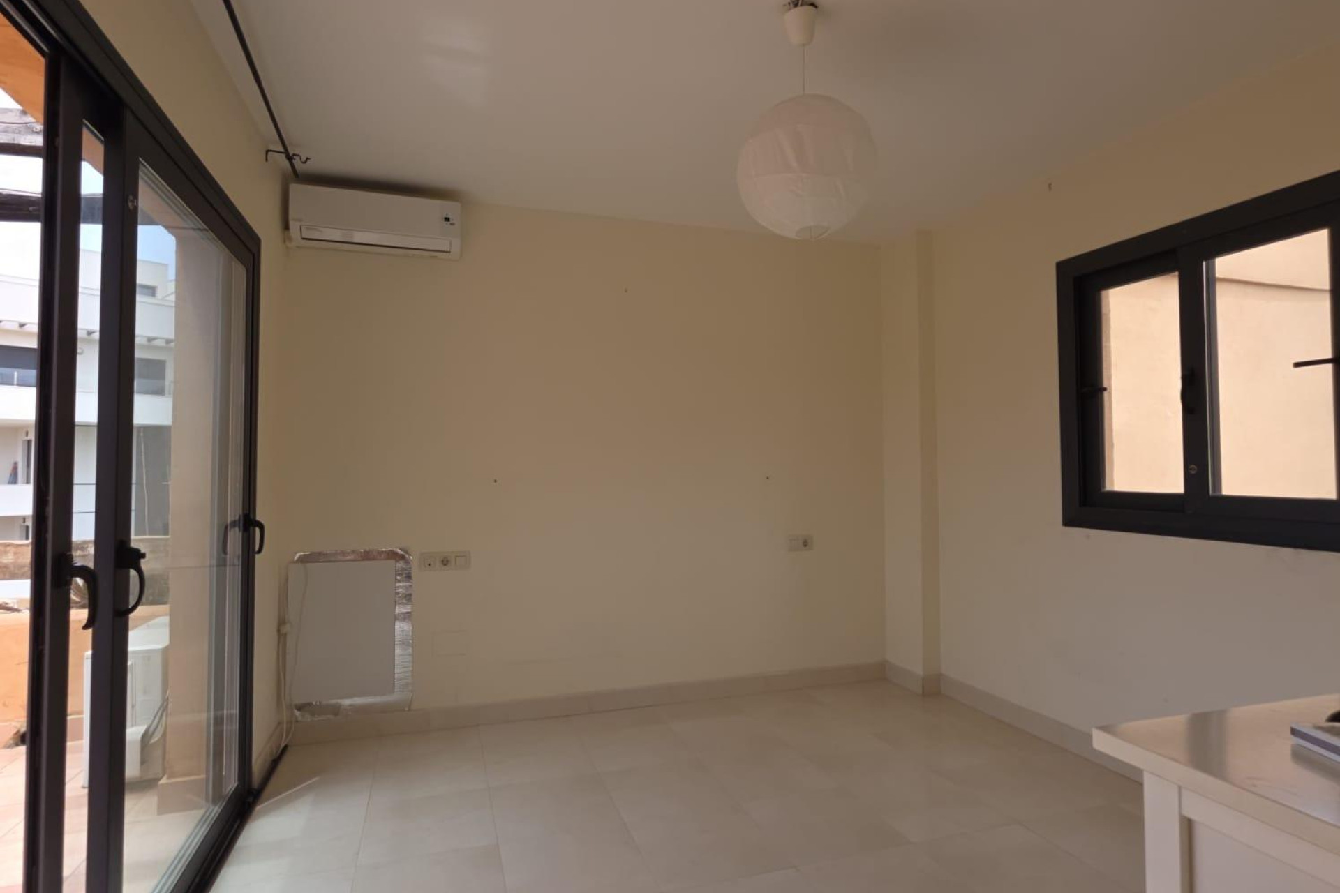 Revente - Maison mitoyenne -
Orihuela Costa - Las Filipinas