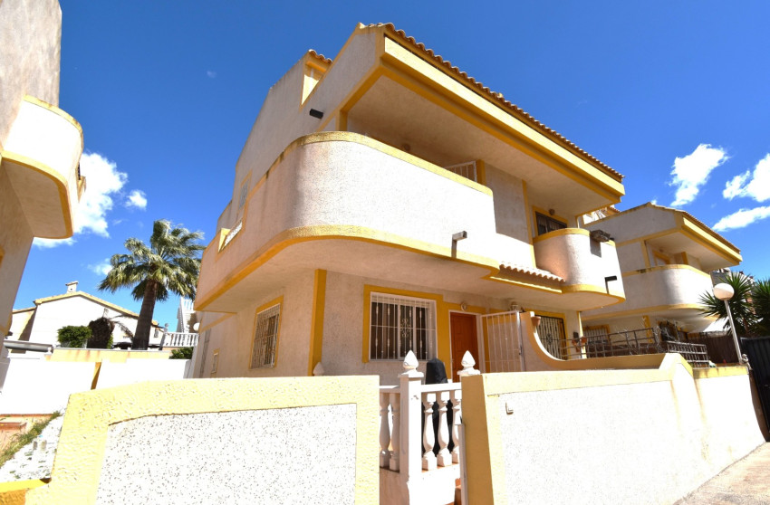 Revente - Maison mitoyenne -
Orihuela Costa - Los Altos