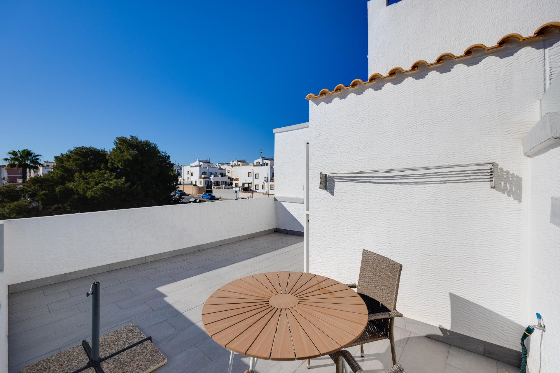 Revente - Maison mitoyenne -
Orihuela Costa - Los Altos